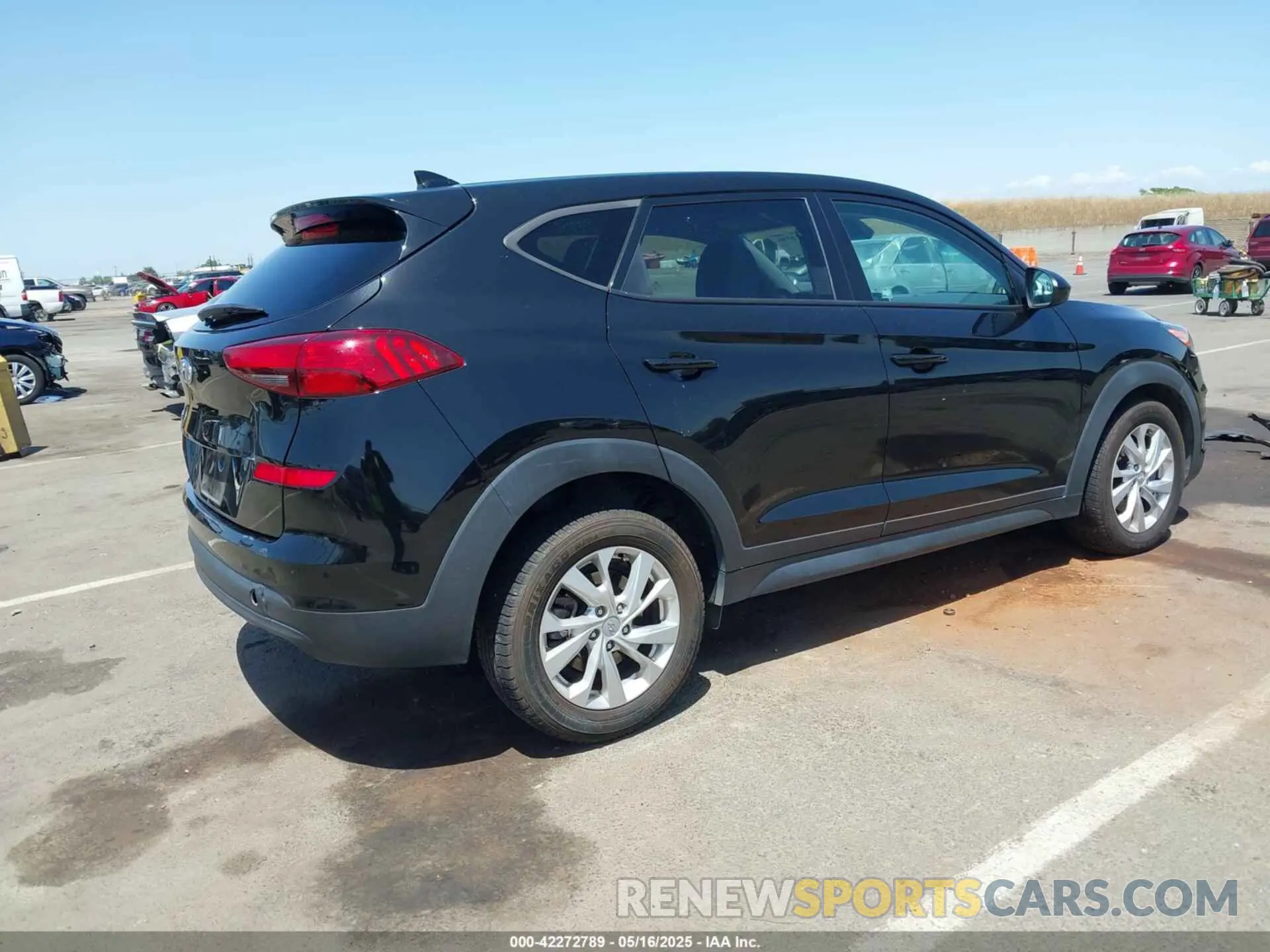 4 Photograph of a damaged car KM8J23A43MU400680 HYUNDAI TUCSON 2021