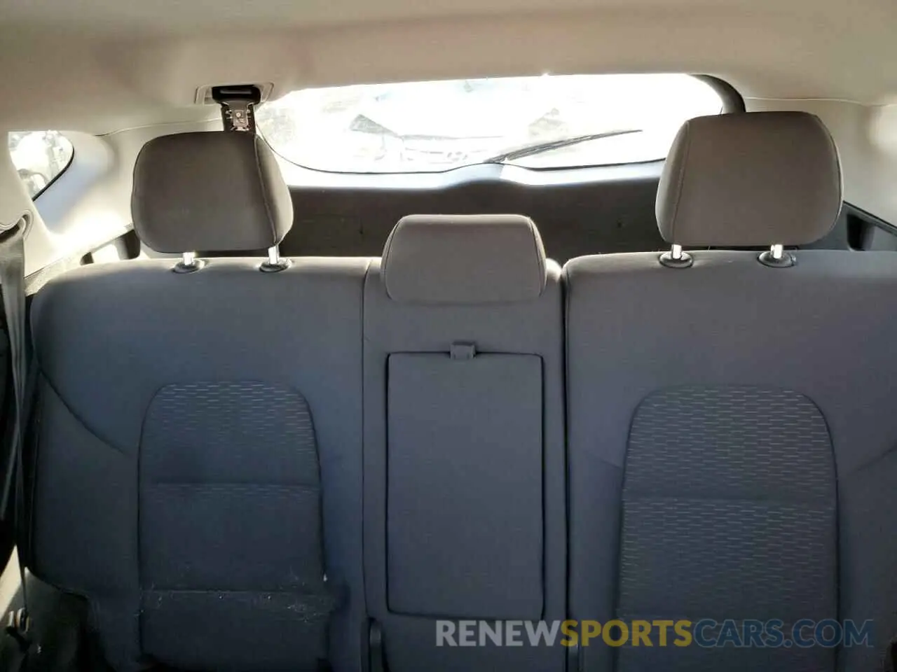 10 Photograph of a damaged car KM8J23A44MU338738 HYUNDAI TUCSON 2021