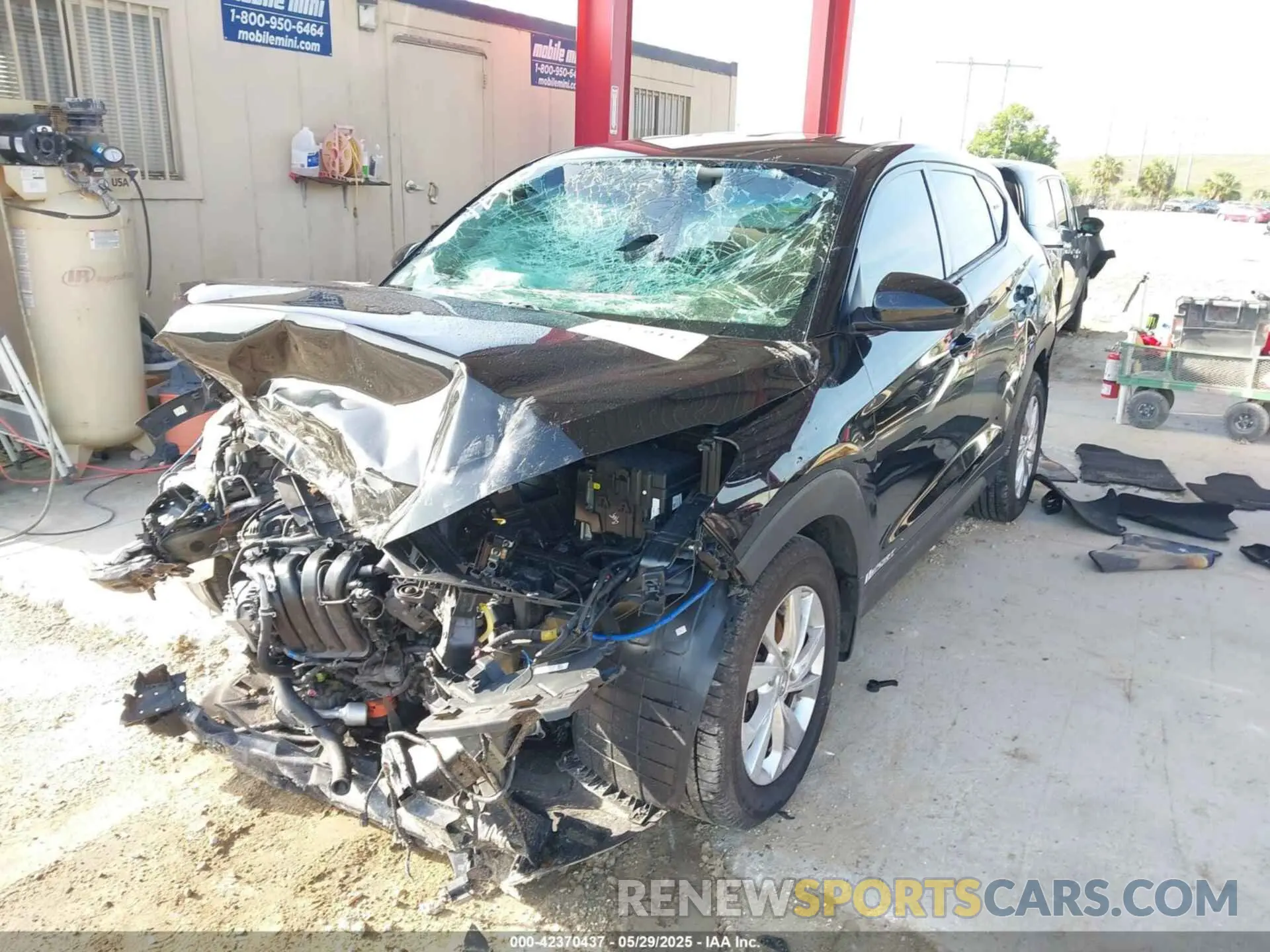 2 Photograph of a damaged car KM8J23A45MU338117 HYUNDAI TUCSON 2021
