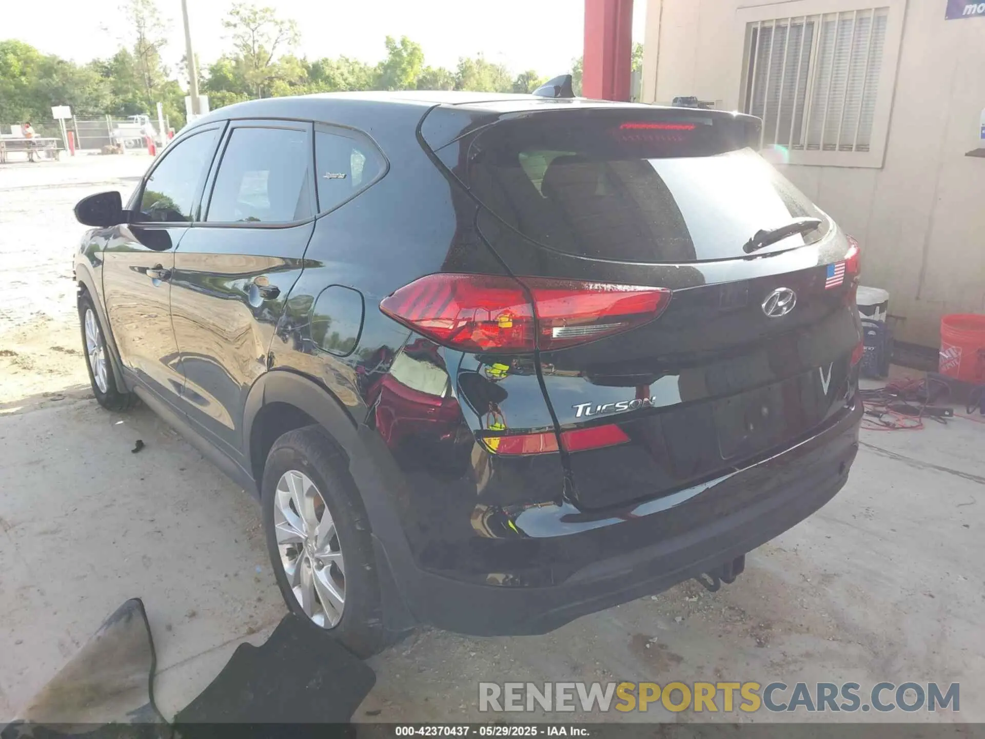3 Photograph of a damaged car KM8J23A45MU338117 HYUNDAI TUCSON 2021