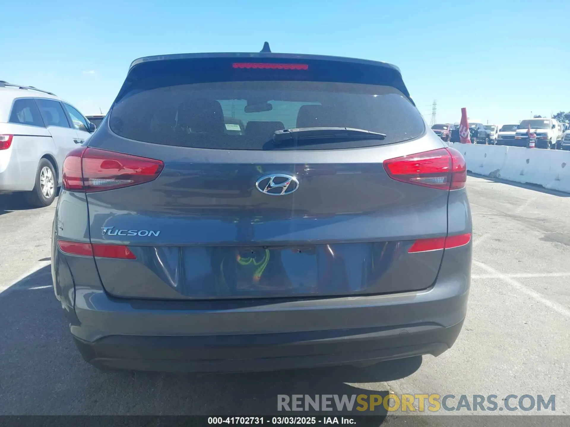 16 Photograph of a damaged car KM8J23A45MU355712 HYUNDAI TUCSON 2021