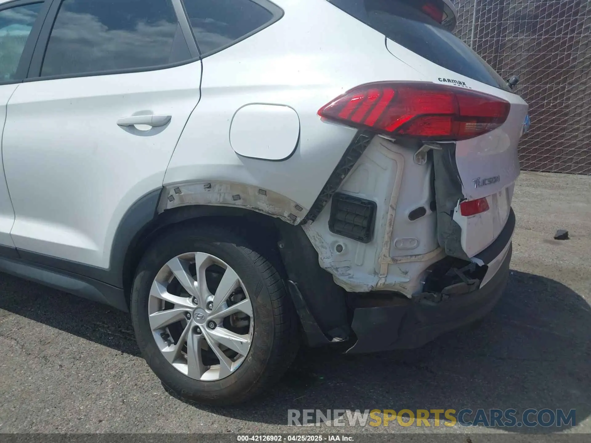 6 Photograph of a damaged car KM8J23A45MU364281 HYUNDAI TUCSON 2021