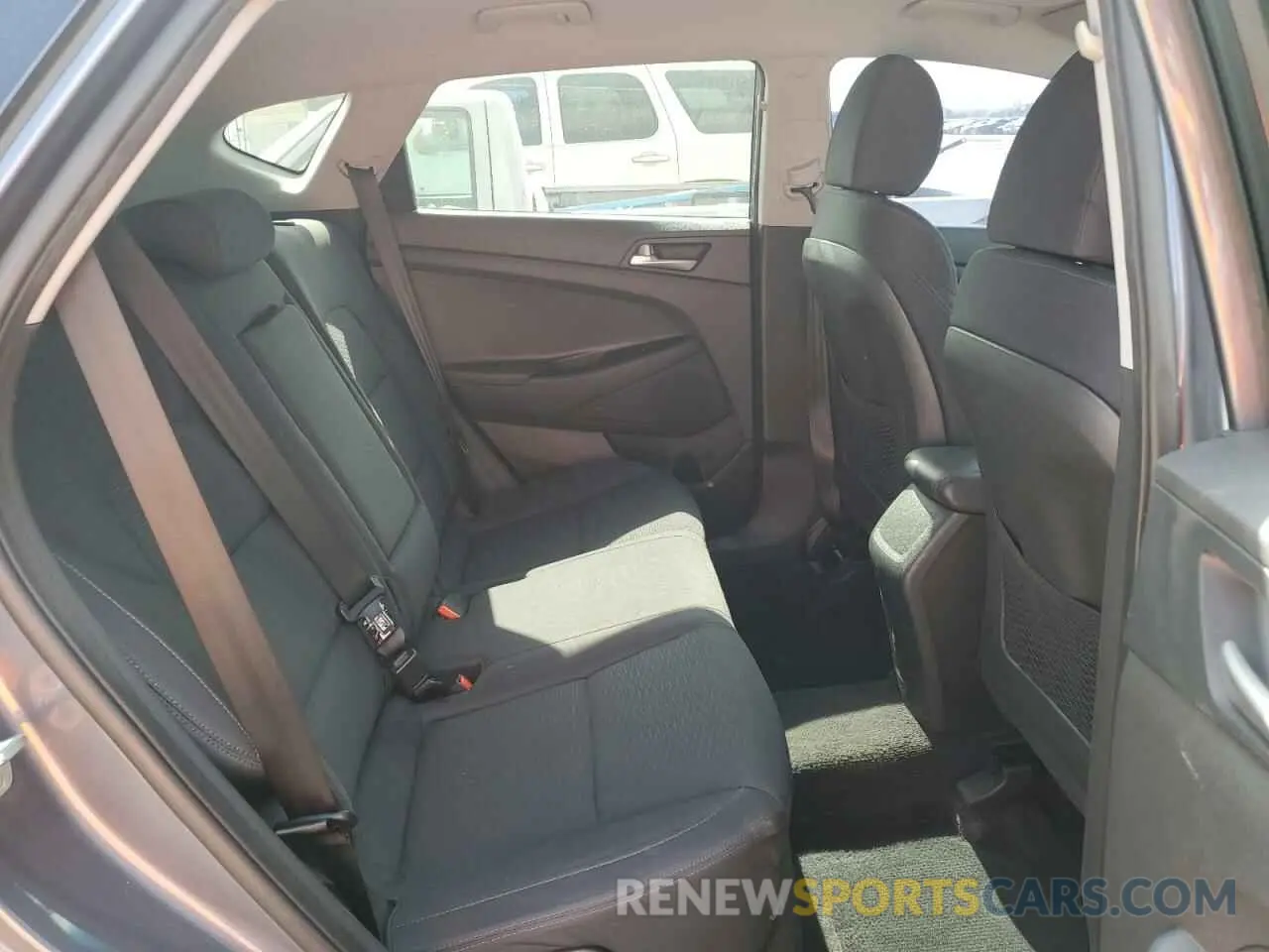 11 Photograph of a damaged car KM8J23A48MU310229 HYUNDAI TUCSON 2021