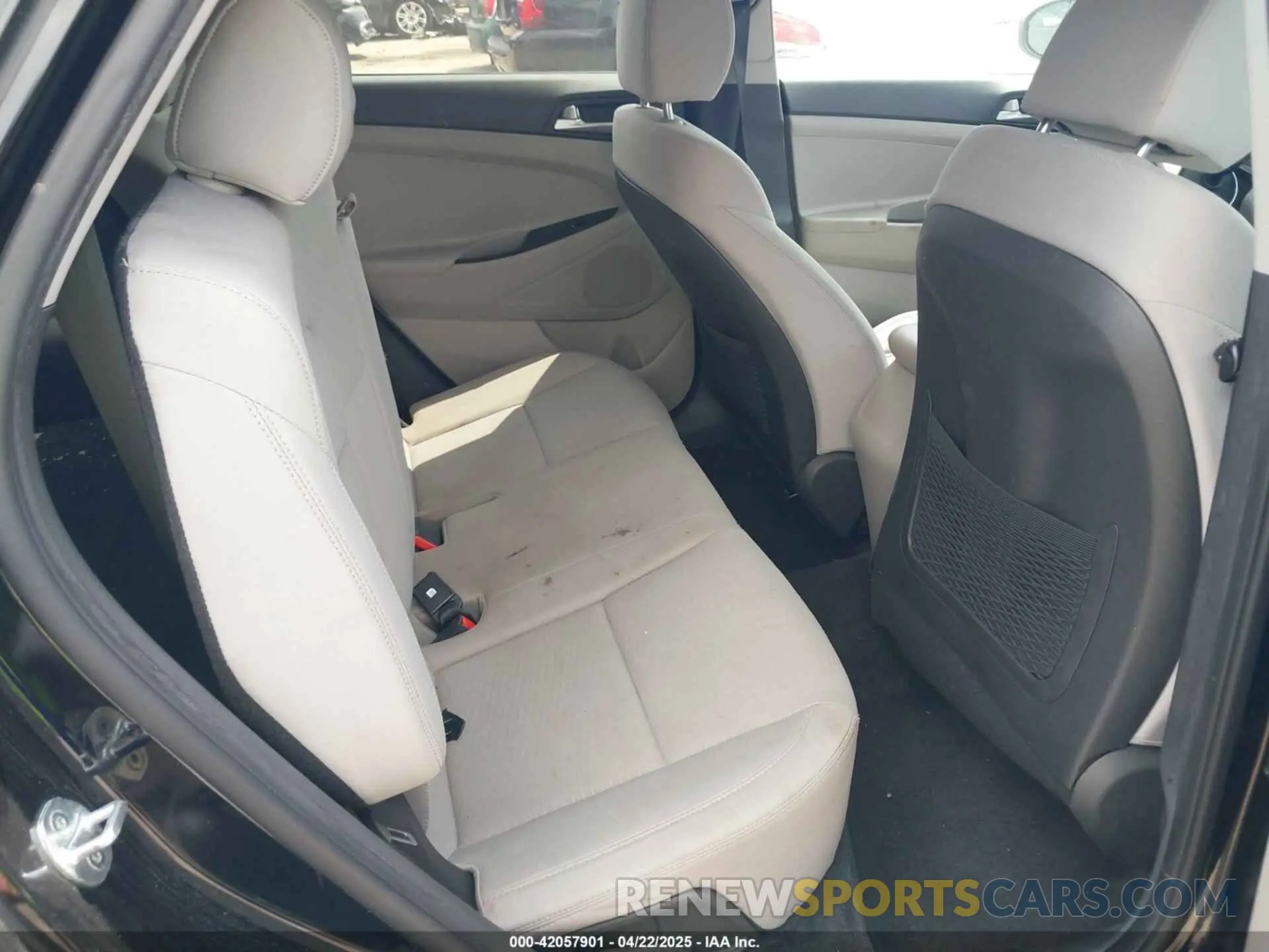 8 Photograph of a damaged car KM8J23A49MU404586 HYUNDAI TUCSON 2021