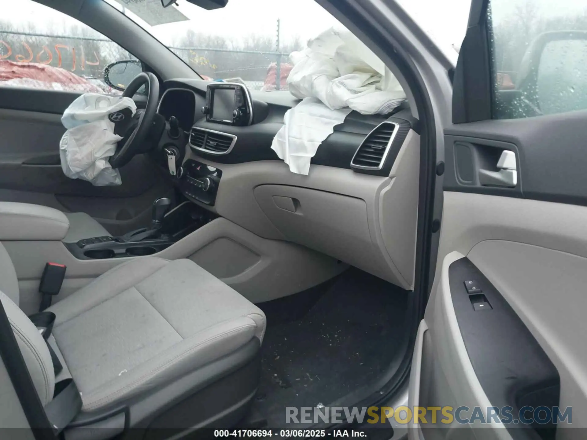 5 Photograph of a damaged car KM8J2CA40MU392425 HYUNDAI TUCSON 2021