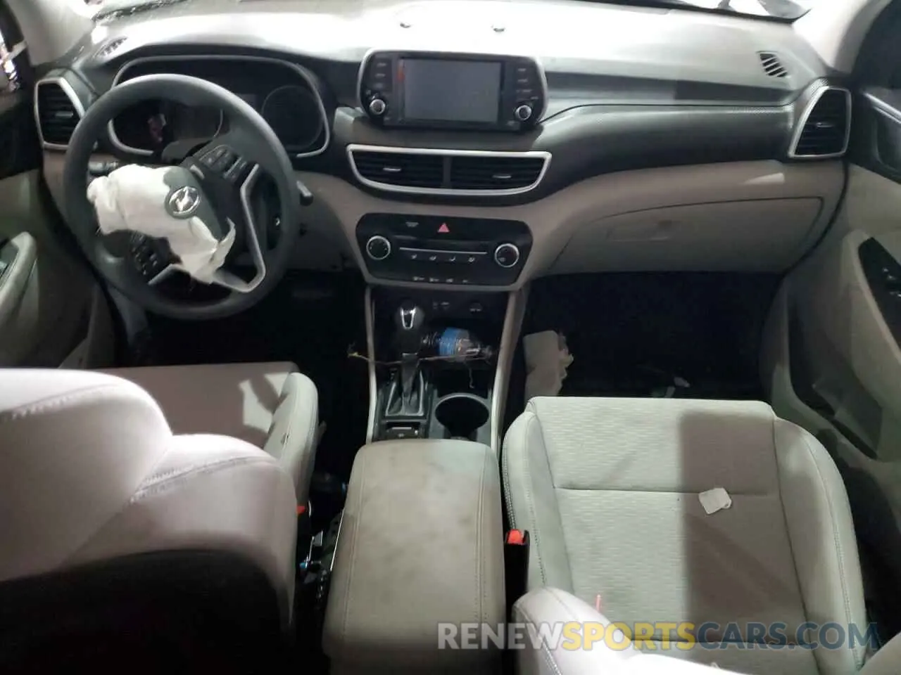 8 Photograph of a damaged car KM8J2CA41MU286310 HYUNDAI TUCSON 2021