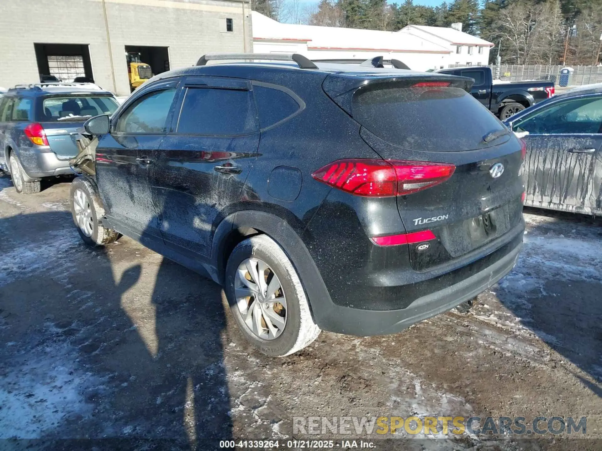3 Photograph of a damaged car KM8J2CA42MU368157 HYUNDAI TUCSON 2021