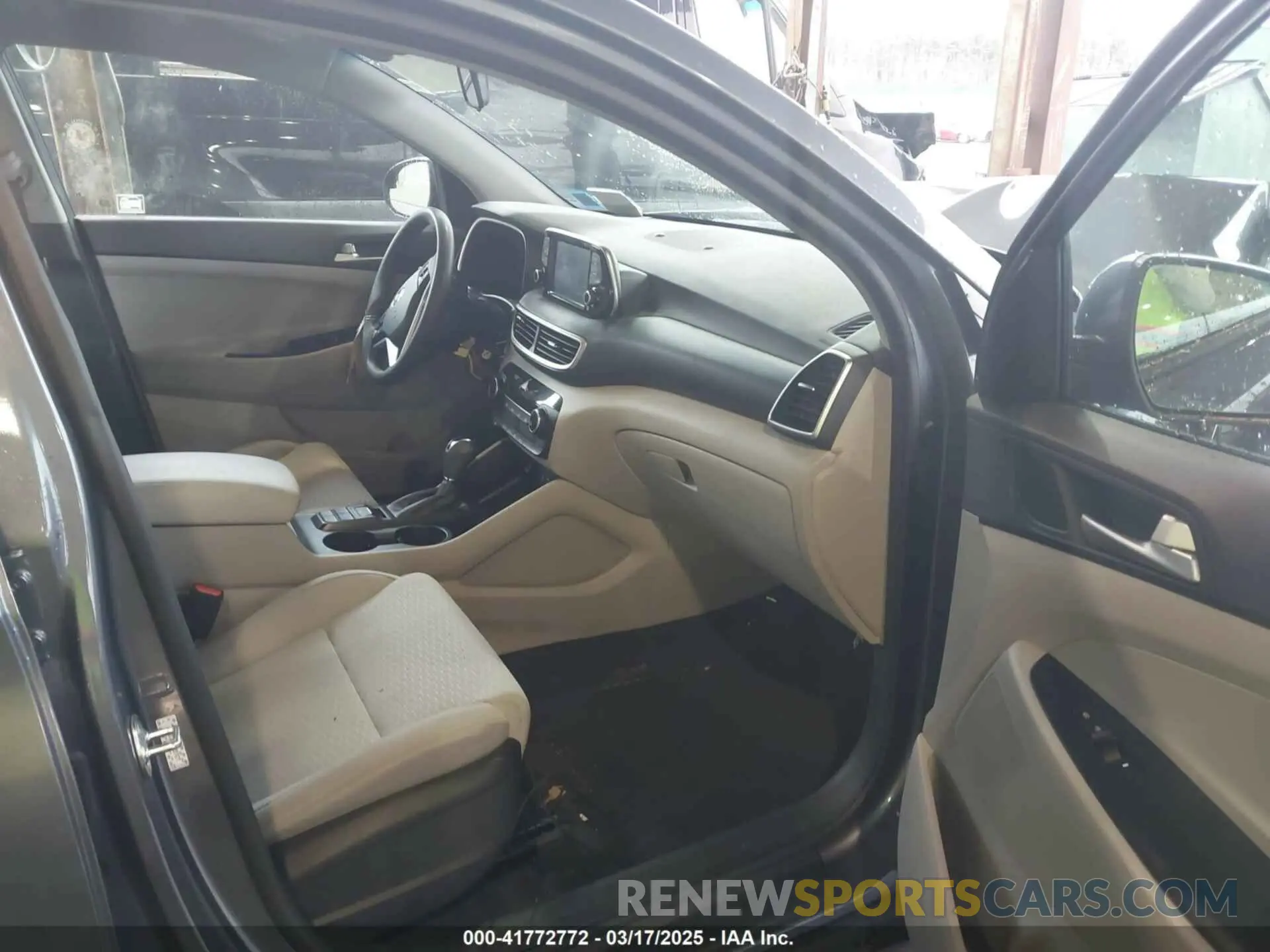 5 Photograph of a damaged car KM8J2CA42MU387677 HYUNDAI TUCSON 2021