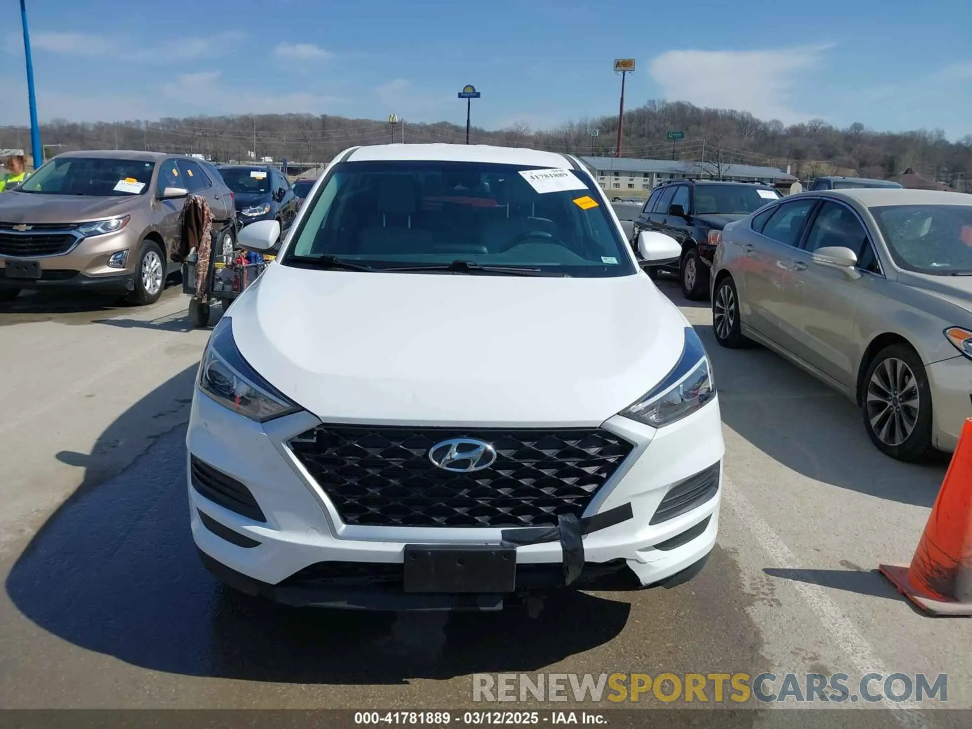12 Photograph of a damaged car KM8J2CA44MU290013 HYUNDAI TUCSON 2021