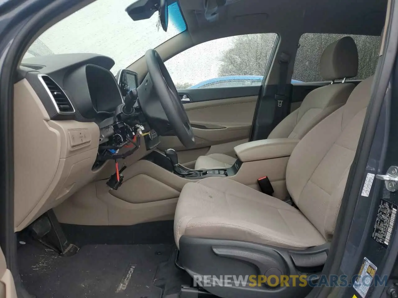 7 Photograph of a damaged car KM8J2CA45MU288643 HYUNDAI TUCSON 2021