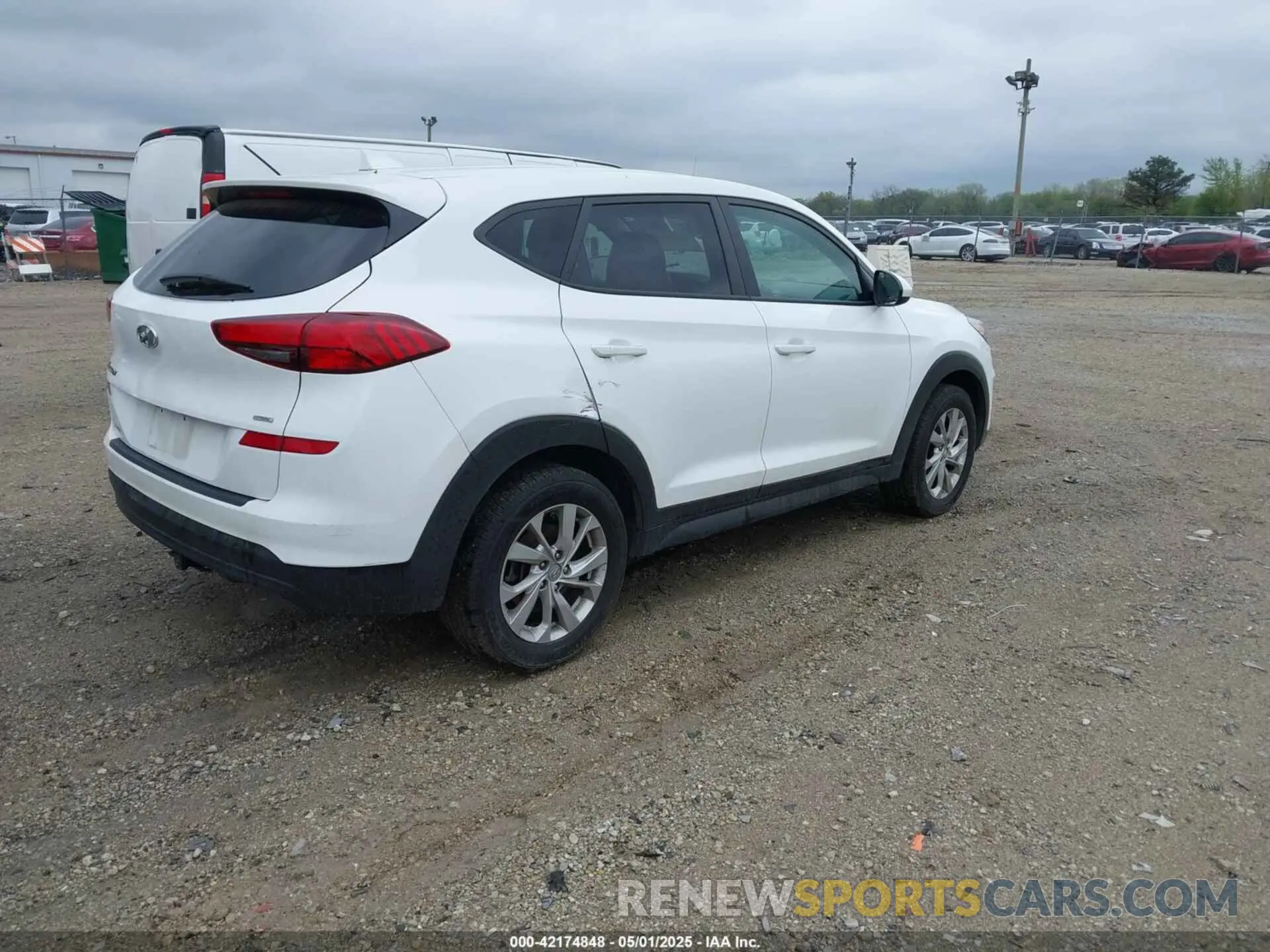 4 Photograph of a damaged car KM8J2CA45MU302959 HYUNDAI TUCSON 2021