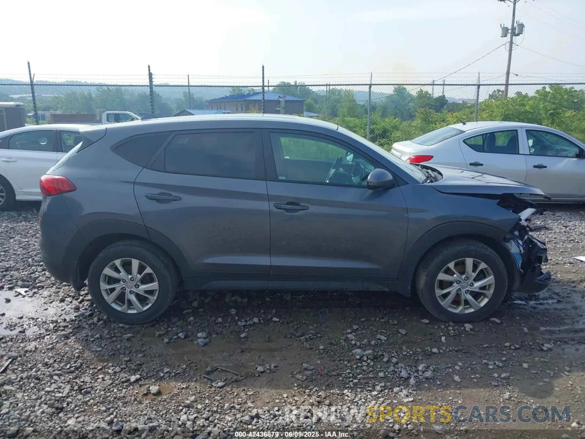 13 Photograph of a damaged car KM8J2CA46MU296105 HYUNDAI TUCSON 2021