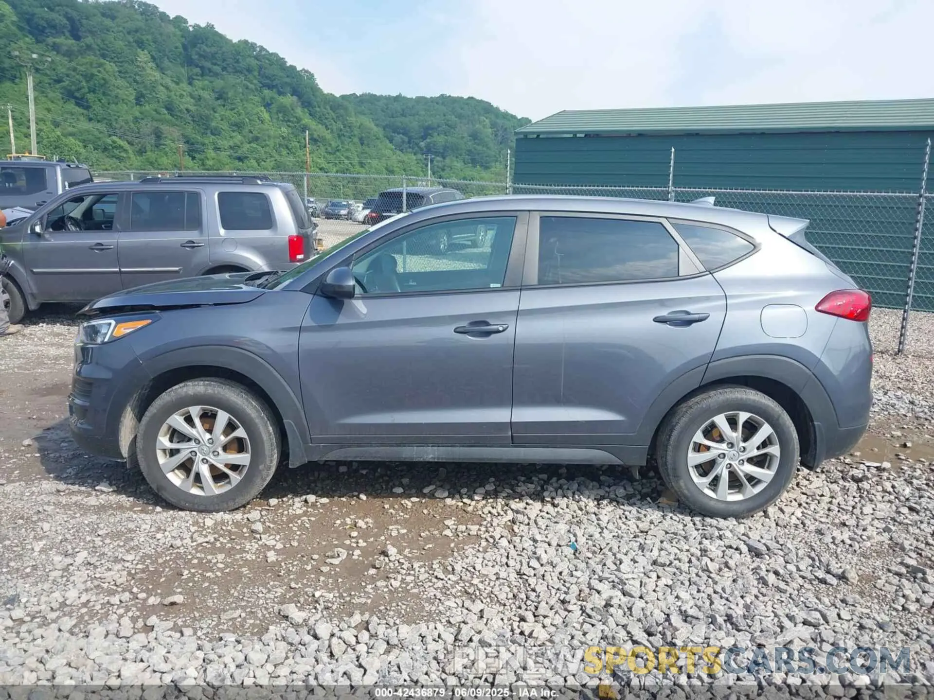 14 Photograph of a damaged car KM8J2CA46MU296105 HYUNDAI TUCSON 2021