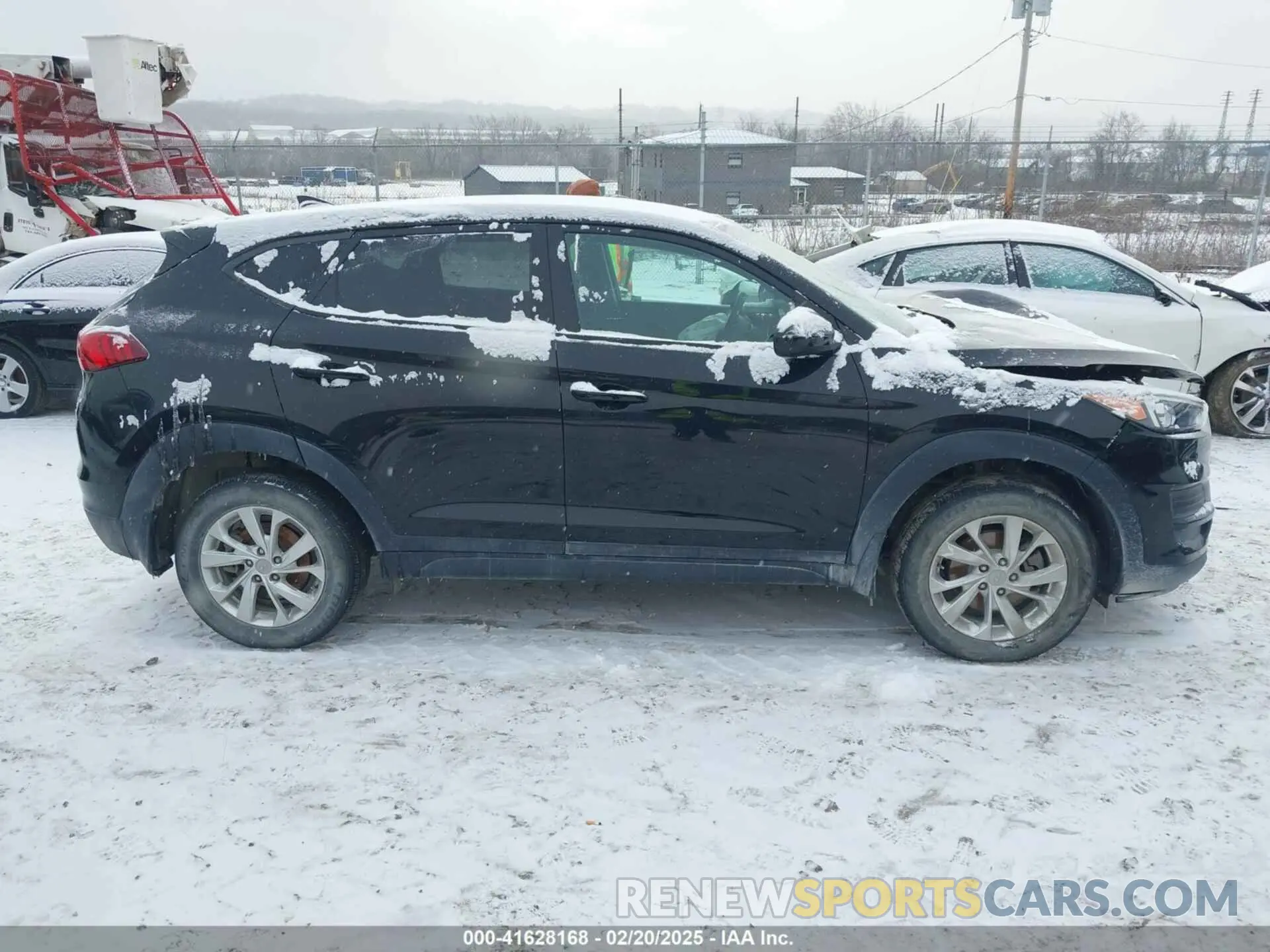 13 Photograph of a damaged car KM8J2CA46MU305045 HYUNDAI TUCSON 2021