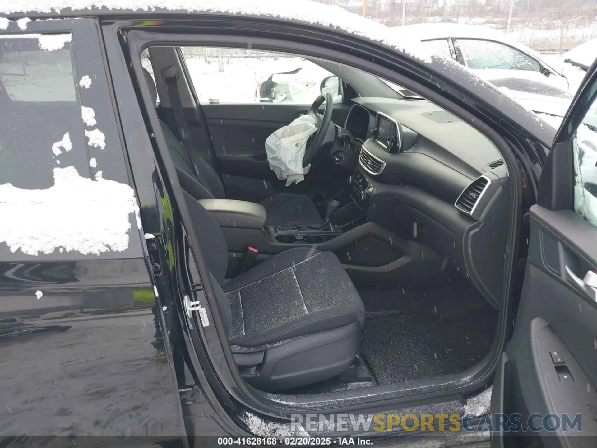 5 Photograph of a damaged car KM8J2CA46MU305045 HYUNDAI TUCSON 2021