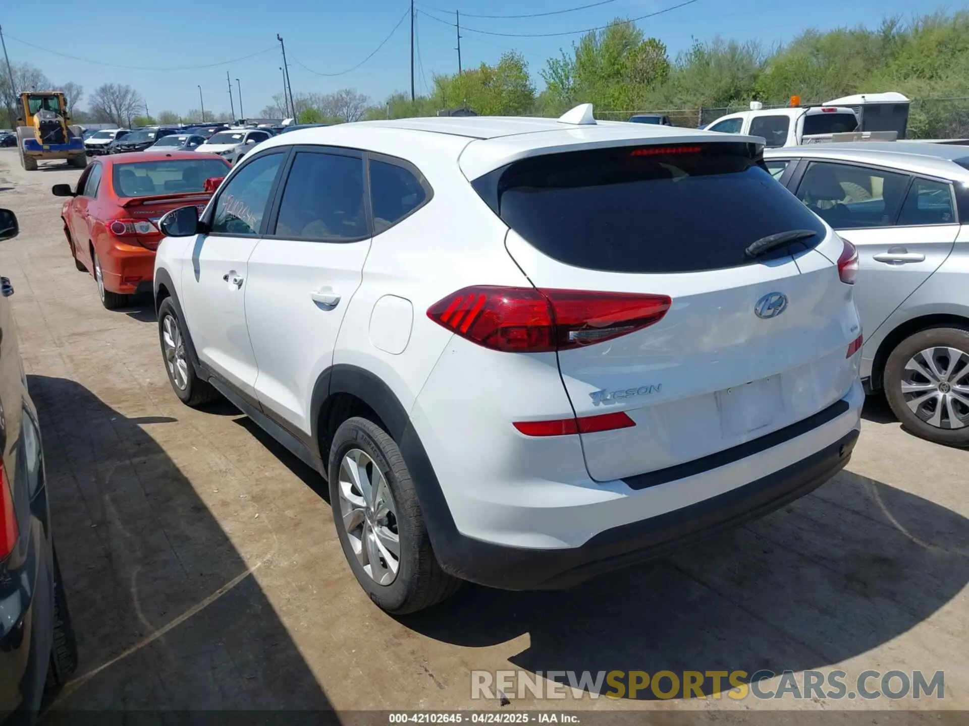 3 Photograph of a damaged car KM8J2CA46MU373510 HYUNDAI TUCSON 2021