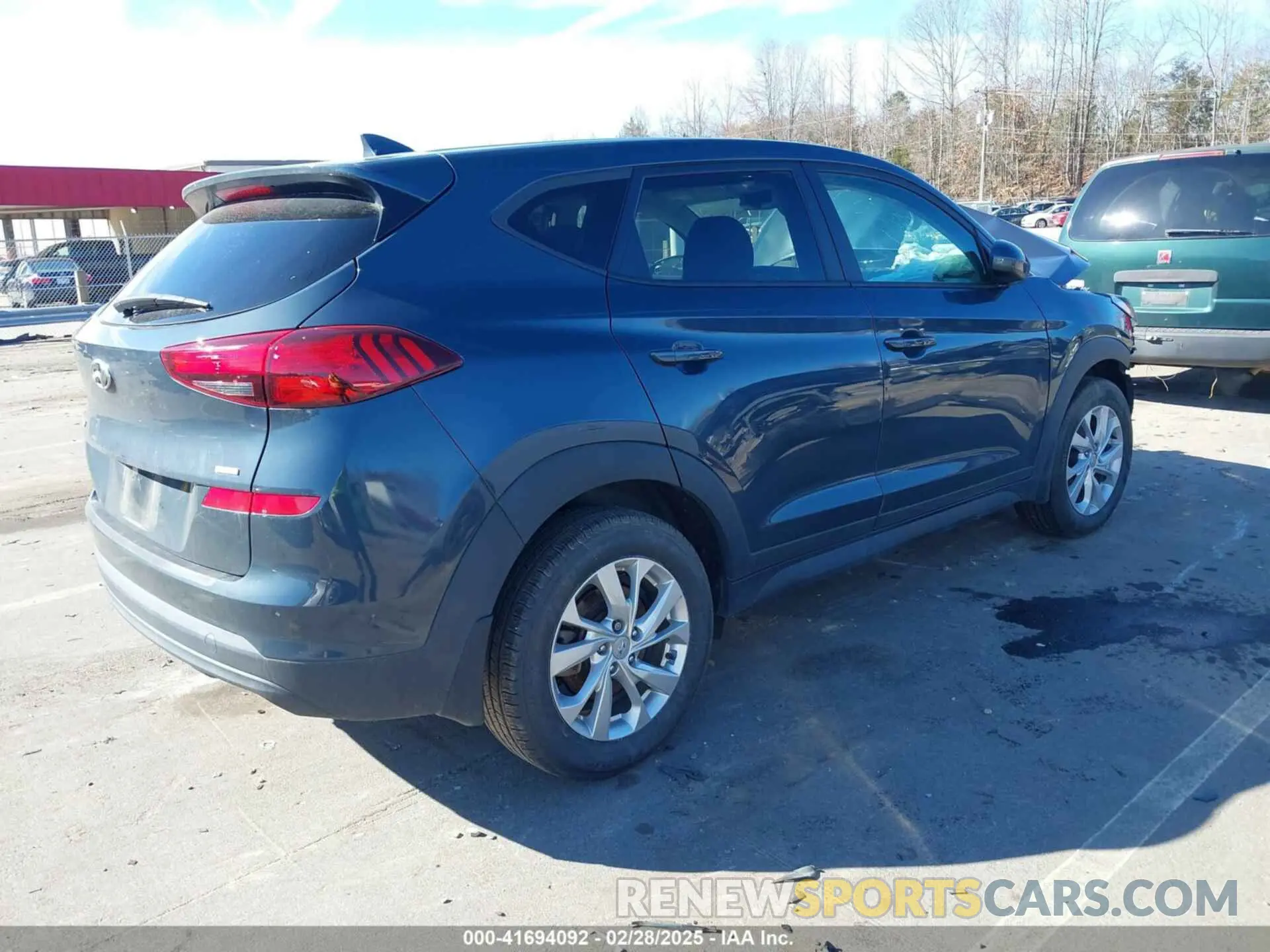 4 Photograph of a damaged car KM8J2CA49MU332899 HYUNDAI TUCSON 2021