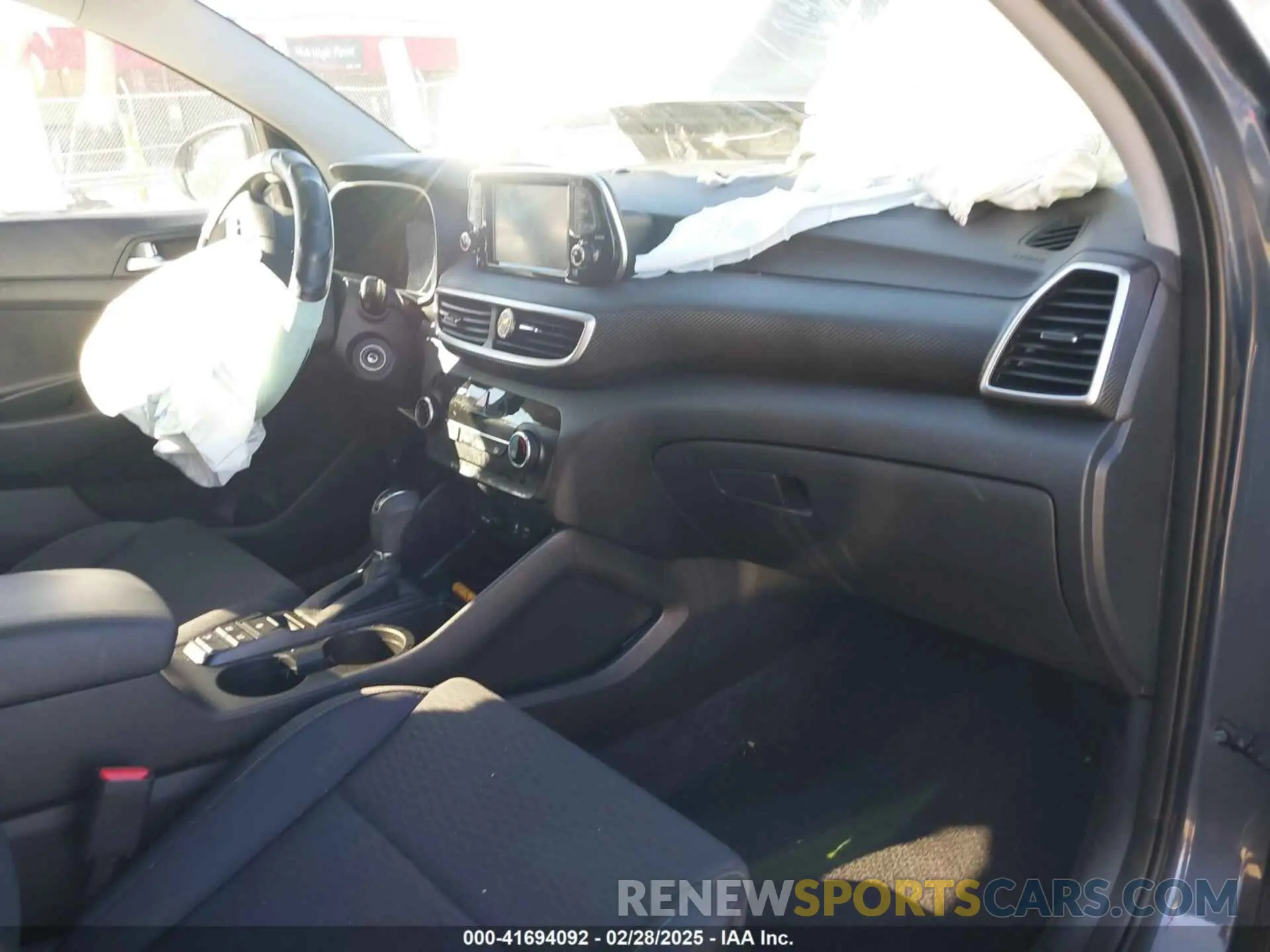 5 Photograph of a damaged car KM8J2CA49MU332899 HYUNDAI TUCSON 2021