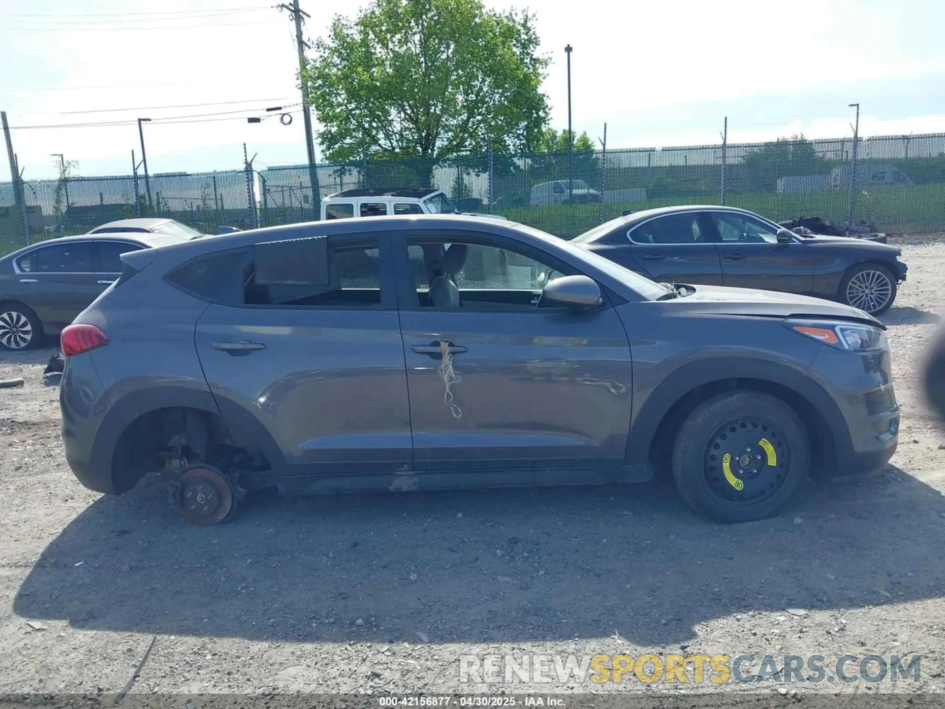 14 Photograph of a damaged car KM8J2CA49MU390950 HYUNDAI TUCSON 2021