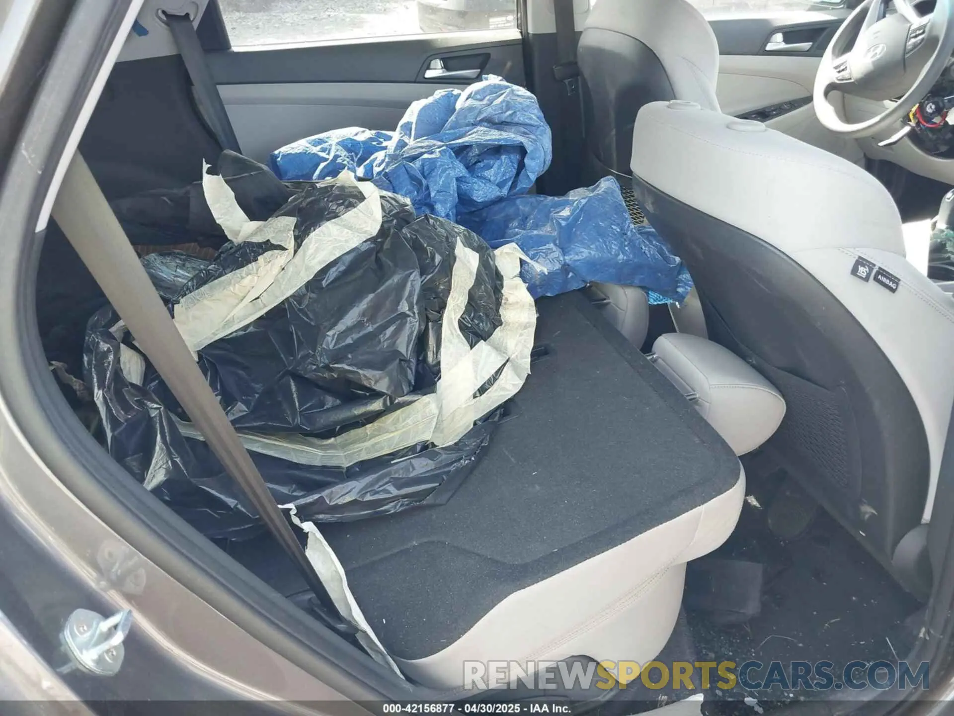 8 Photograph of a damaged car KM8J2CA49MU390950 HYUNDAI TUCSON 2021