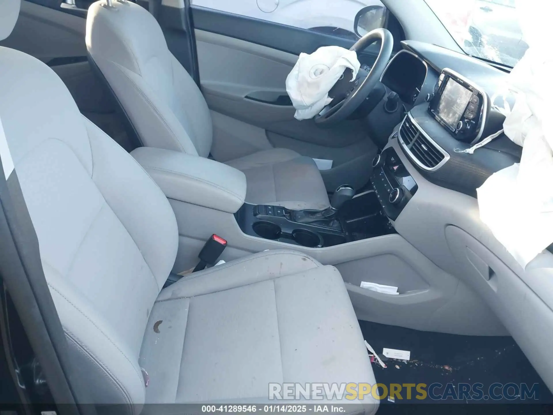 5 Photograph of a damaged car KM8J33A40MU302574 HYUNDAI TUCSON 2021