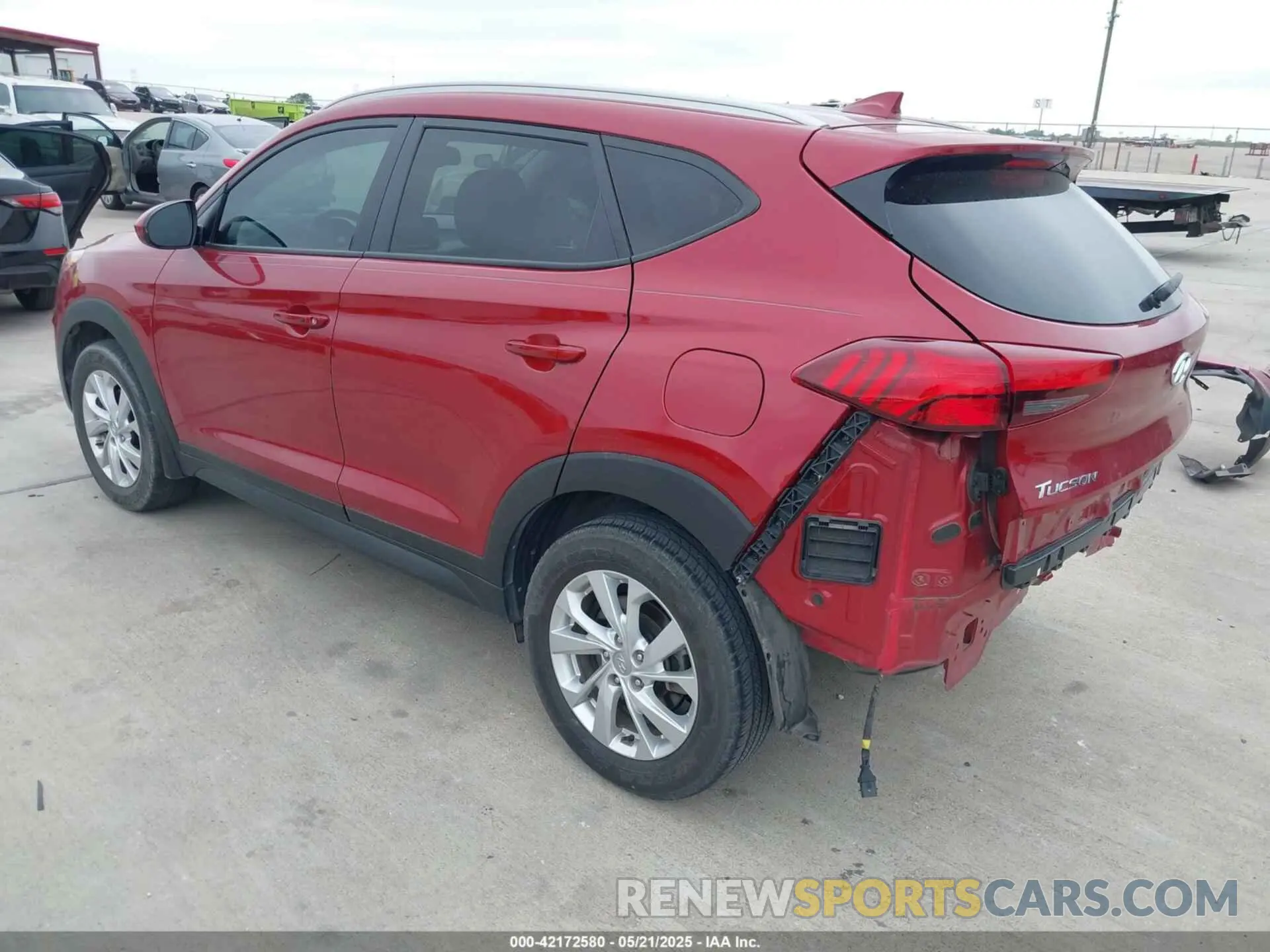 3 Photograph of a damaged car KM8J33A40MU332934 HYUNDAI TUCSON 2021