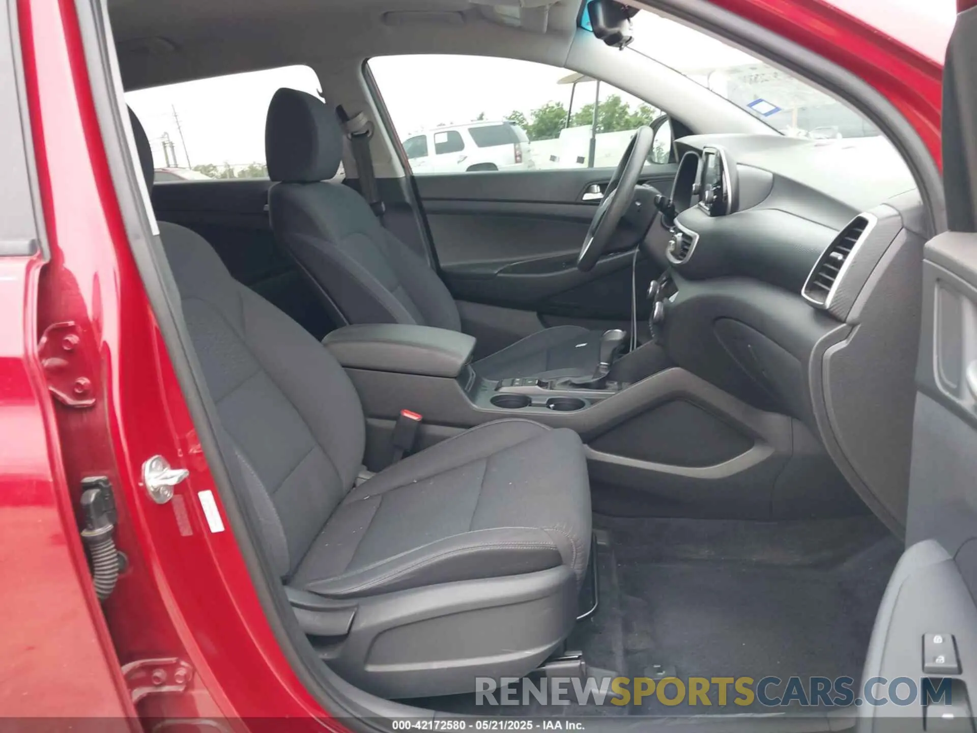 5 Photograph of a damaged car KM8J33A40MU332934 HYUNDAI TUCSON 2021