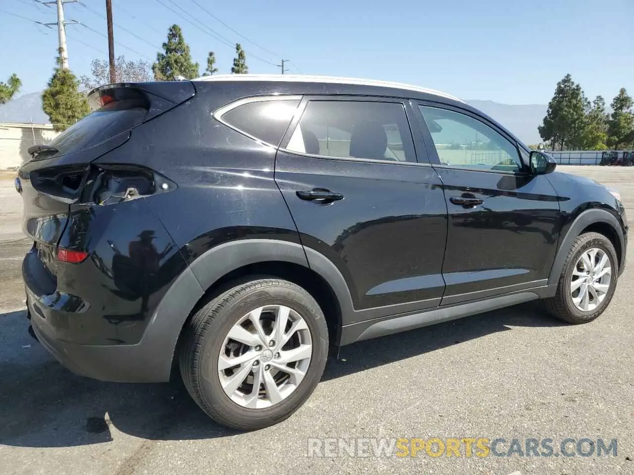 3 Photograph of a damaged car KM8J33A41MU387215 HYUNDAI TUCSON 2021