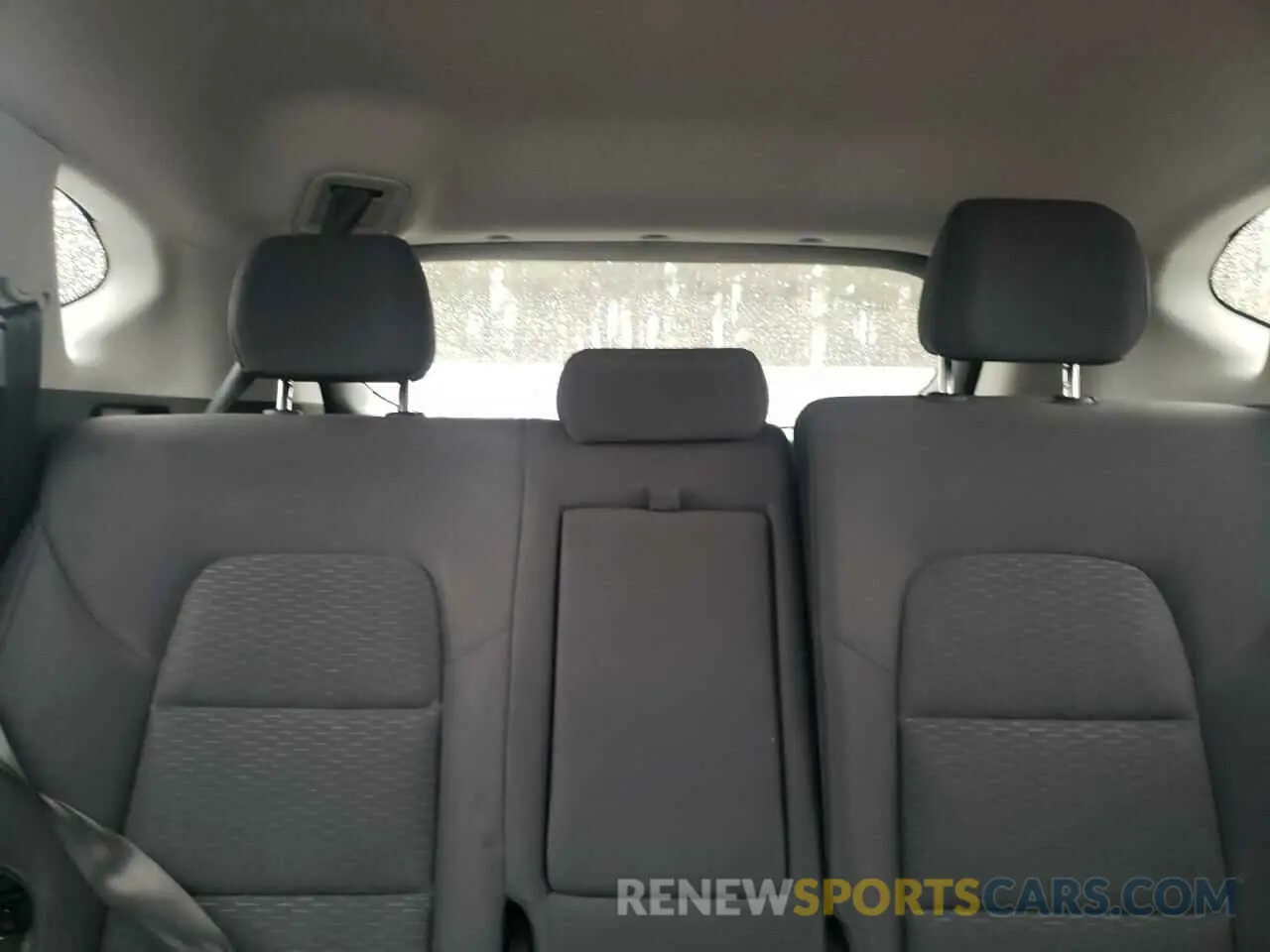 10 Photograph of a damaged car KM8J33A43MU382422 HYUNDAI TUCSON 2021