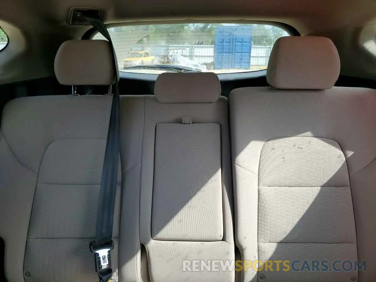 10 Photograph of a damaged car KM8J33A44MU288985 HYUNDAI TUCSON 2021