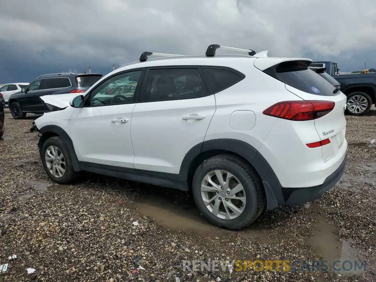 2 Photograph of a damaged car KM8J33A45MU341418 HYUNDAI TUCSON 2021
