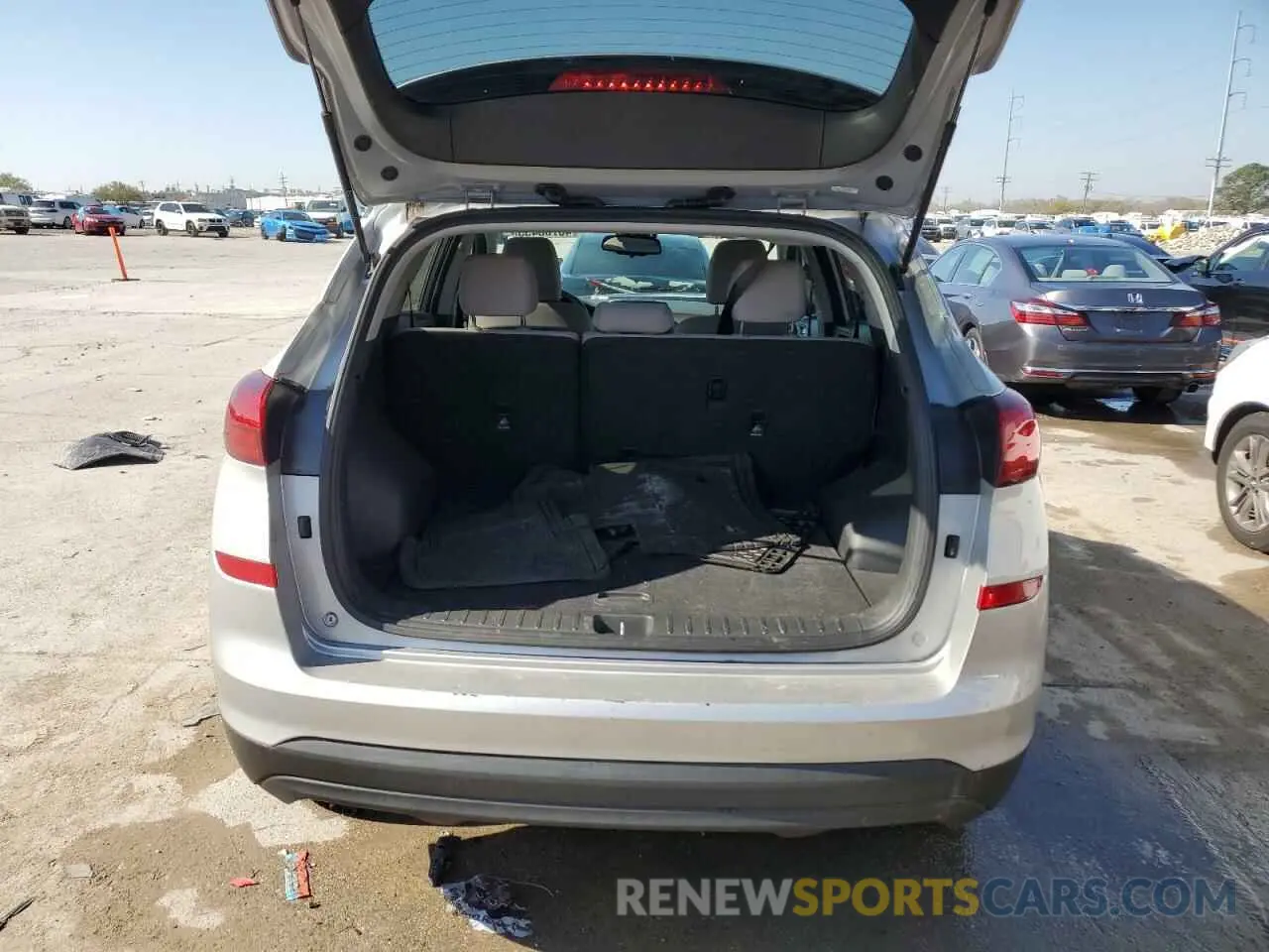 6 Photograph of a damaged car KM8J33A46MU395875 HYUNDAI TUCSON 2021