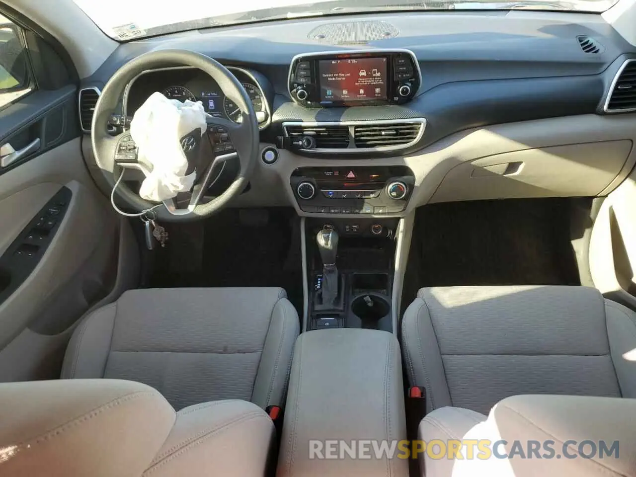 8 Photograph of a damaged car KM8J33A46MU395875 HYUNDAI TUCSON 2021