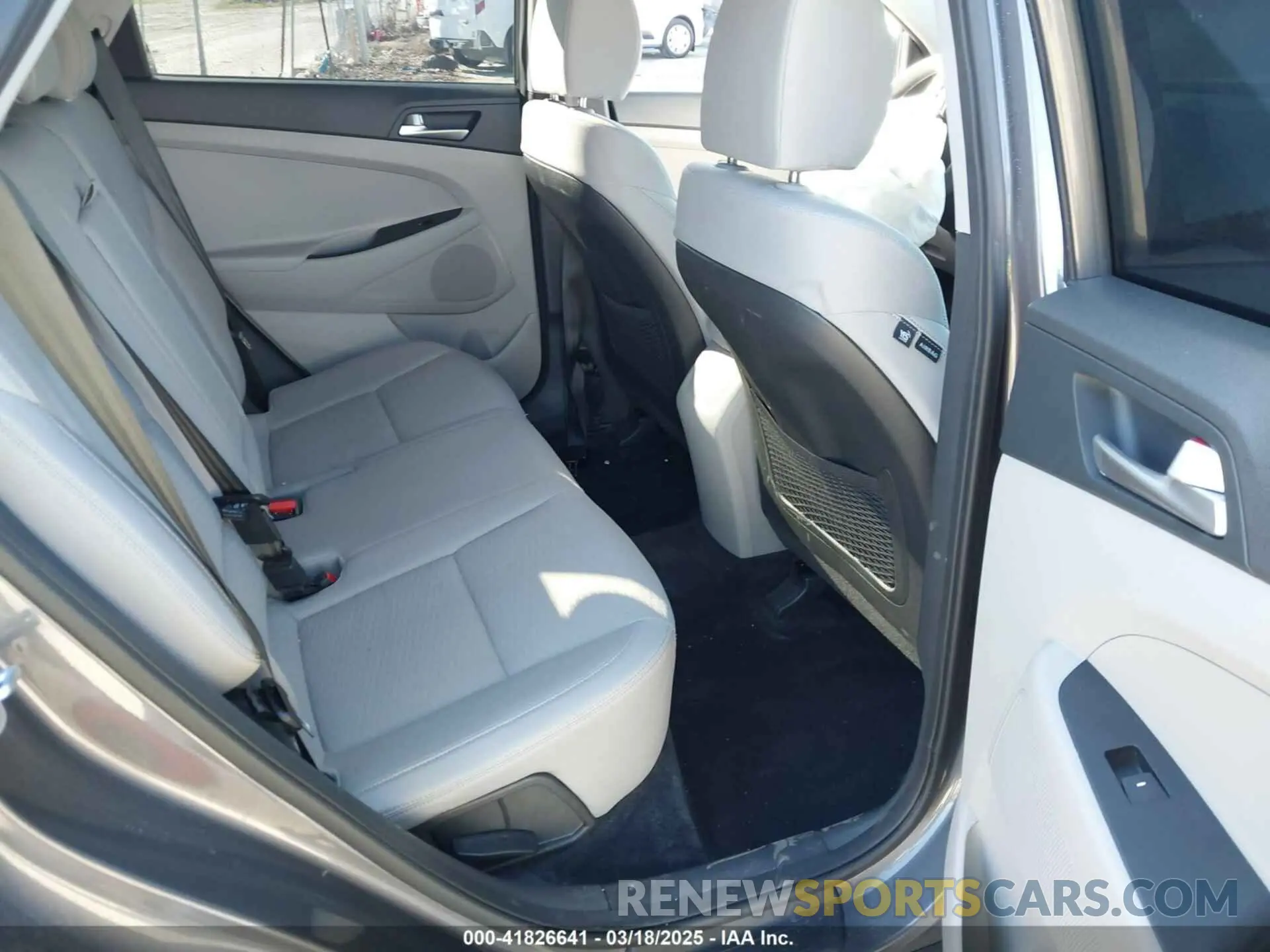 8 Photograph of a damaged car KM8J33A4XMU364628 HYUNDAI TUCSON 2021