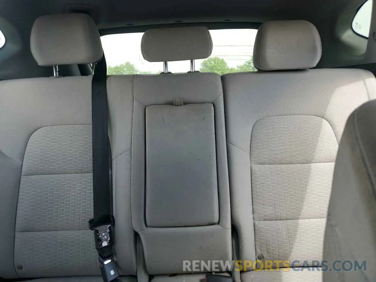 10 Photograph of a damaged car KM8J33A4XMU381400 HYUNDAI TUCSON 2021