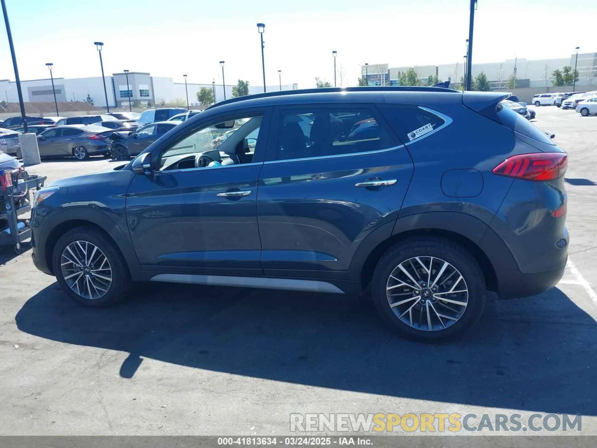 14 Photograph of a damaged car KM8J33AL0MU300525 HYUNDAI TUCSON 2021