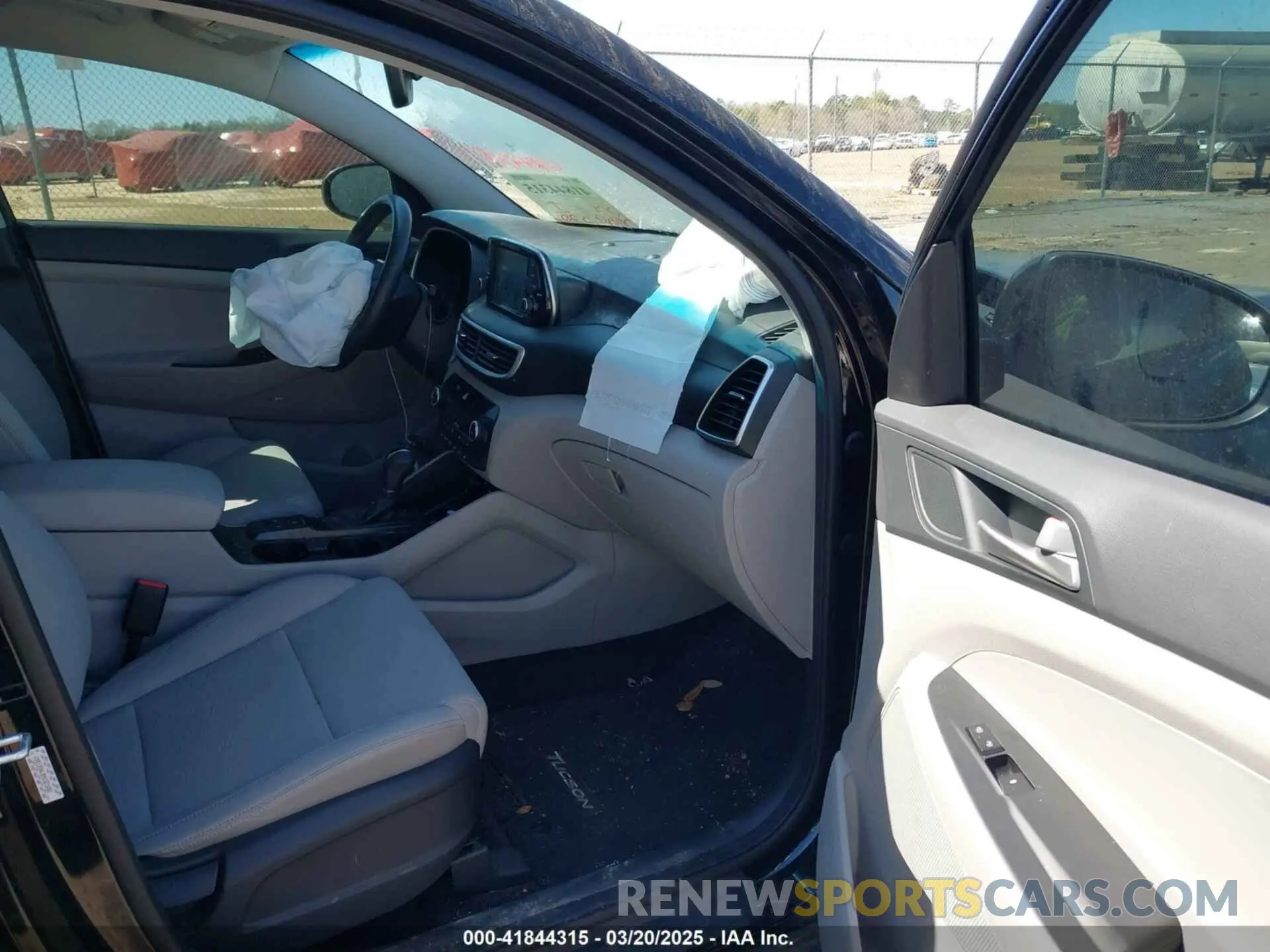 5 Photograph of a damaged car KM8J33AL0MU321682 HYUNDAI TUCSON 2021
