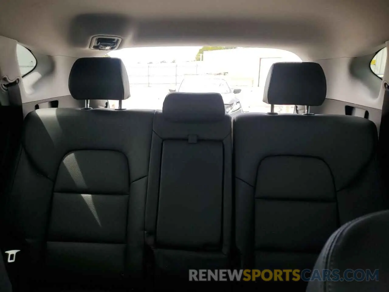 10 Photograph of a damaged car KM8J33AL4MU299489 HYUNDAI TUCSON 2021