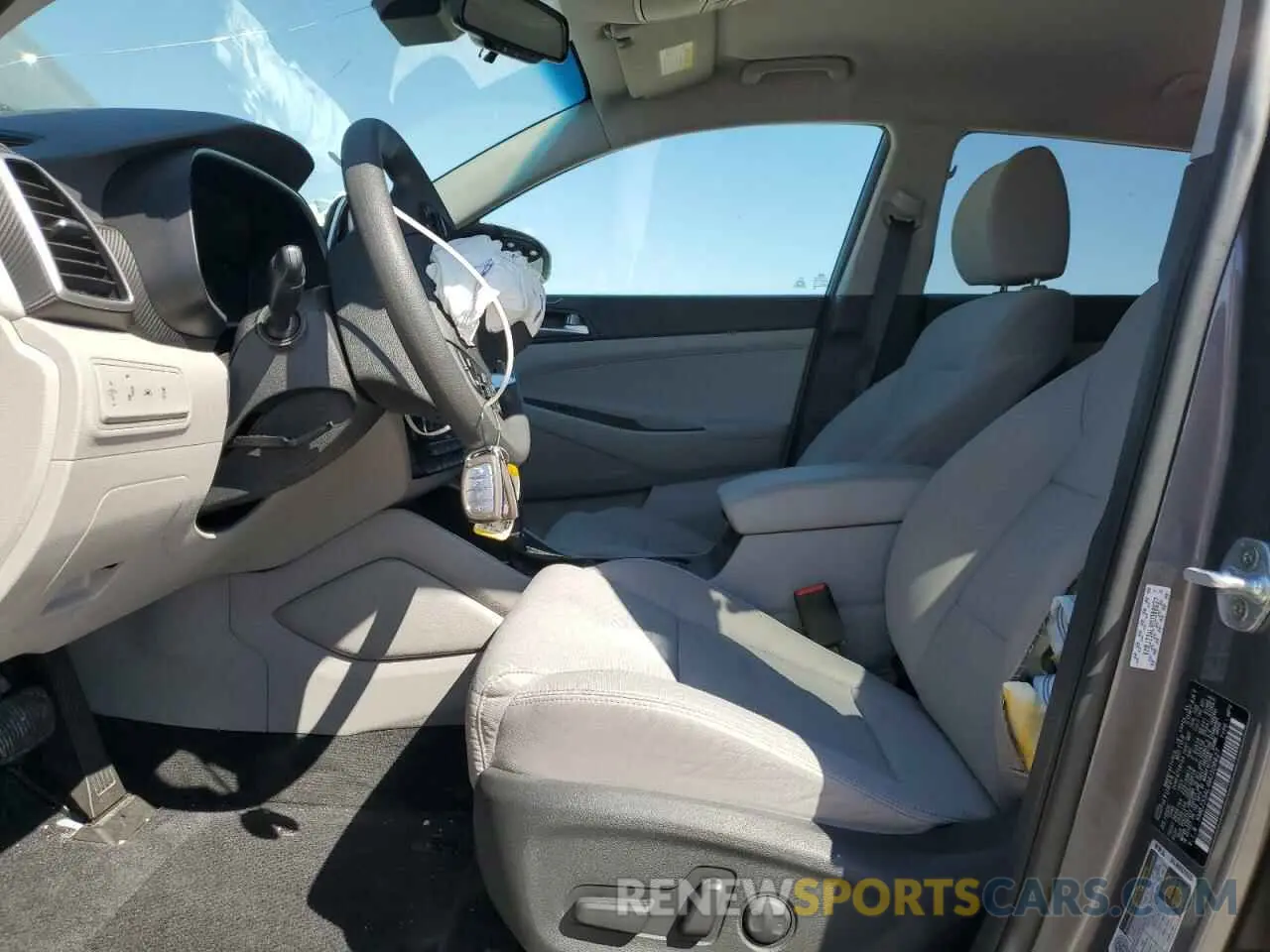 7 Photograph of a damaged car KM8J33AL4MU308627 HYUNDAI TUCSON 2021