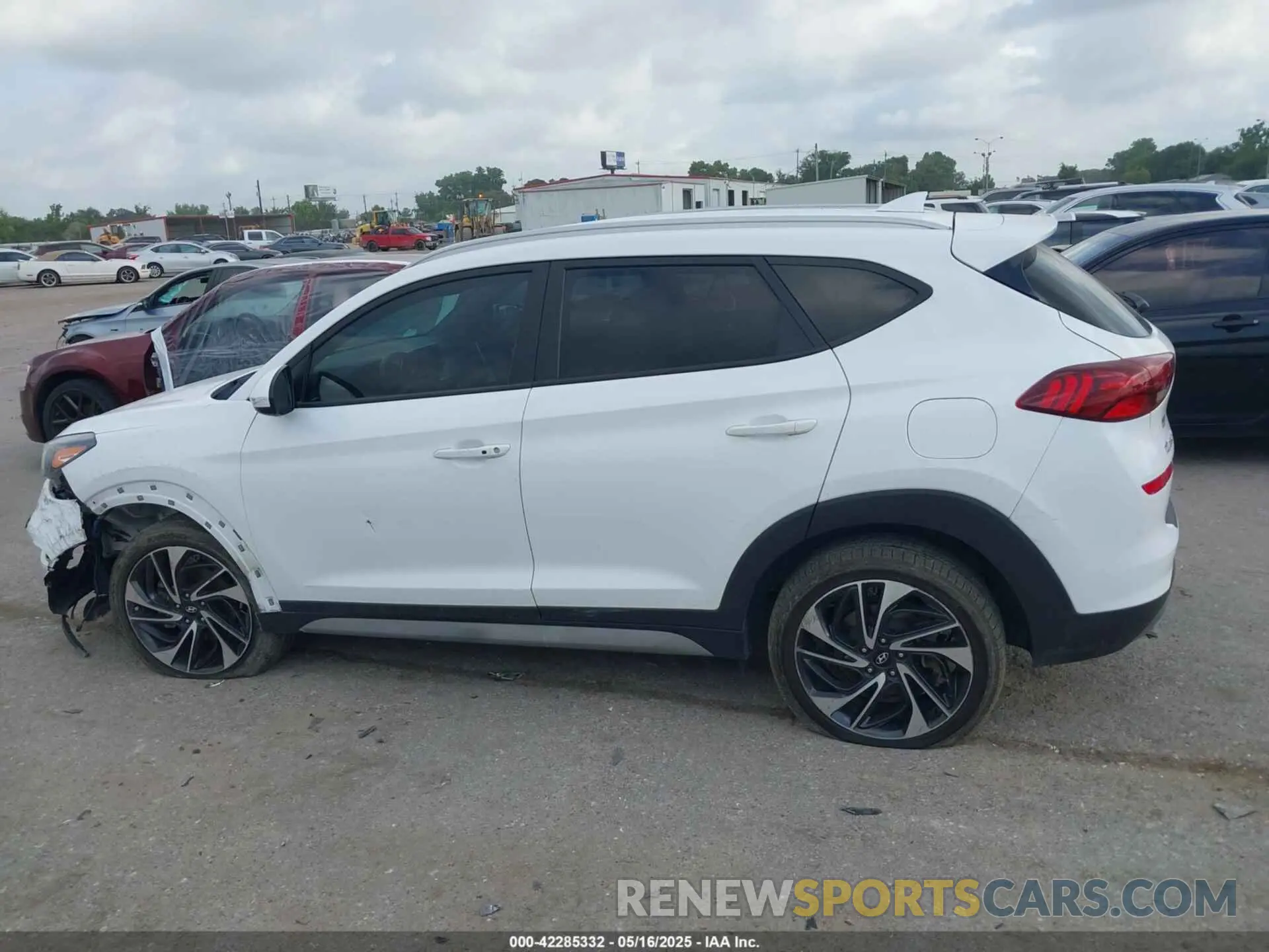 14 Photograph of a damaged car KM8J33AL4MU313925 HYUNDAI TUCSON 2021
