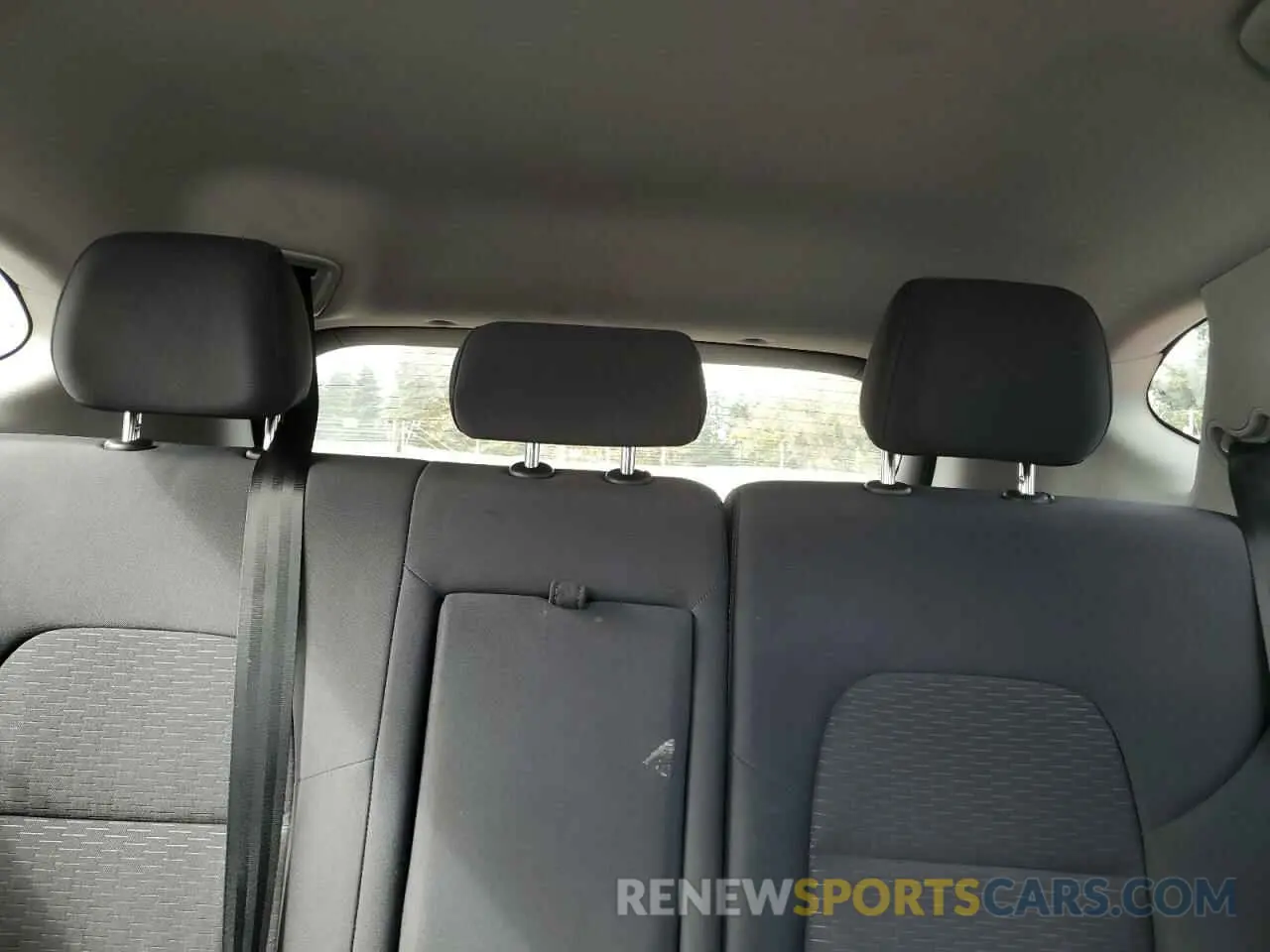 10 Photograph of a damaged car KM8J33AL4MU407691 HYUNDAI TUCSON 2021