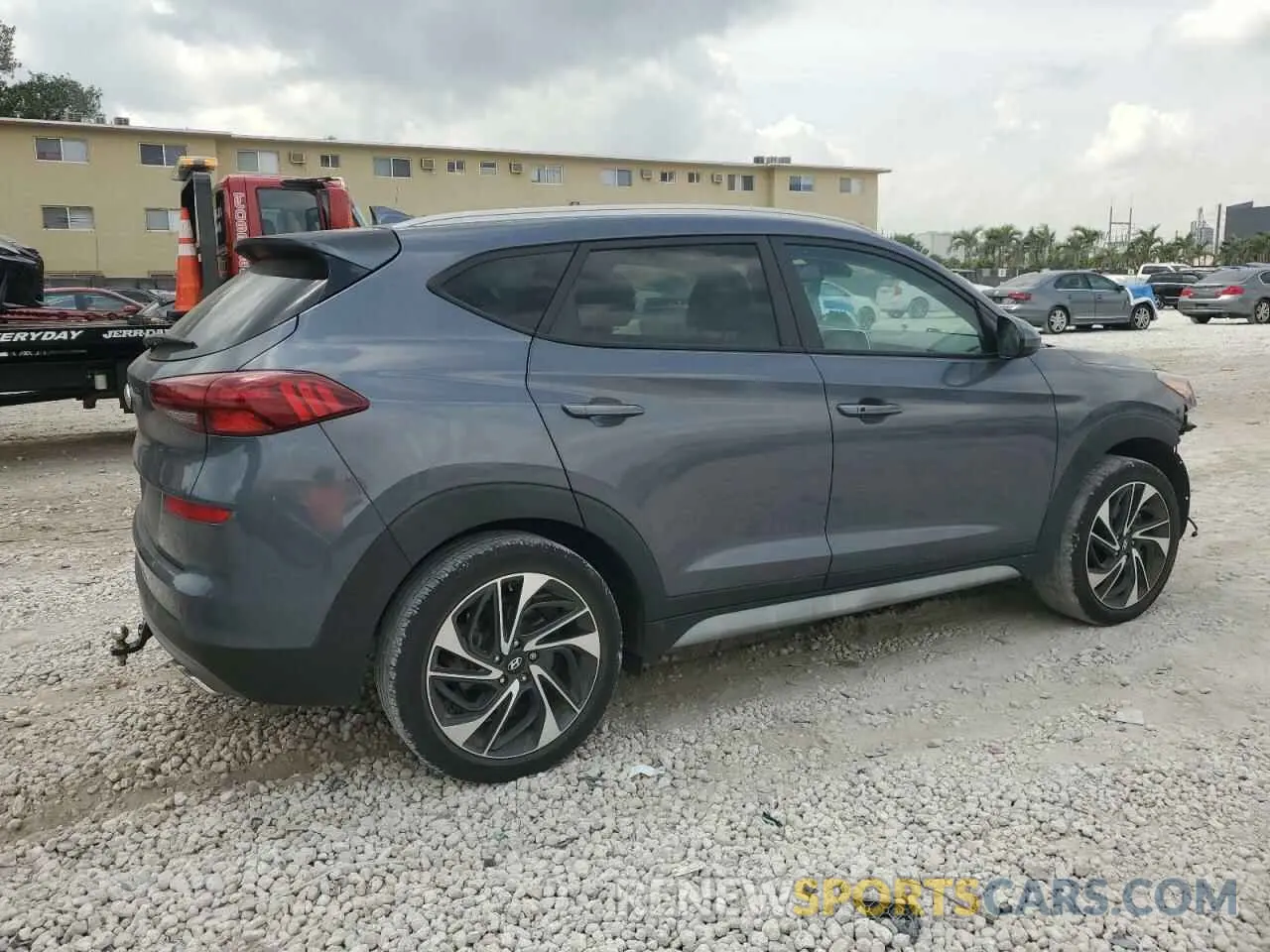 3 Photograph of a damaged car KM8J33AL6MU318821 HYUNDAI TUCSON 2021