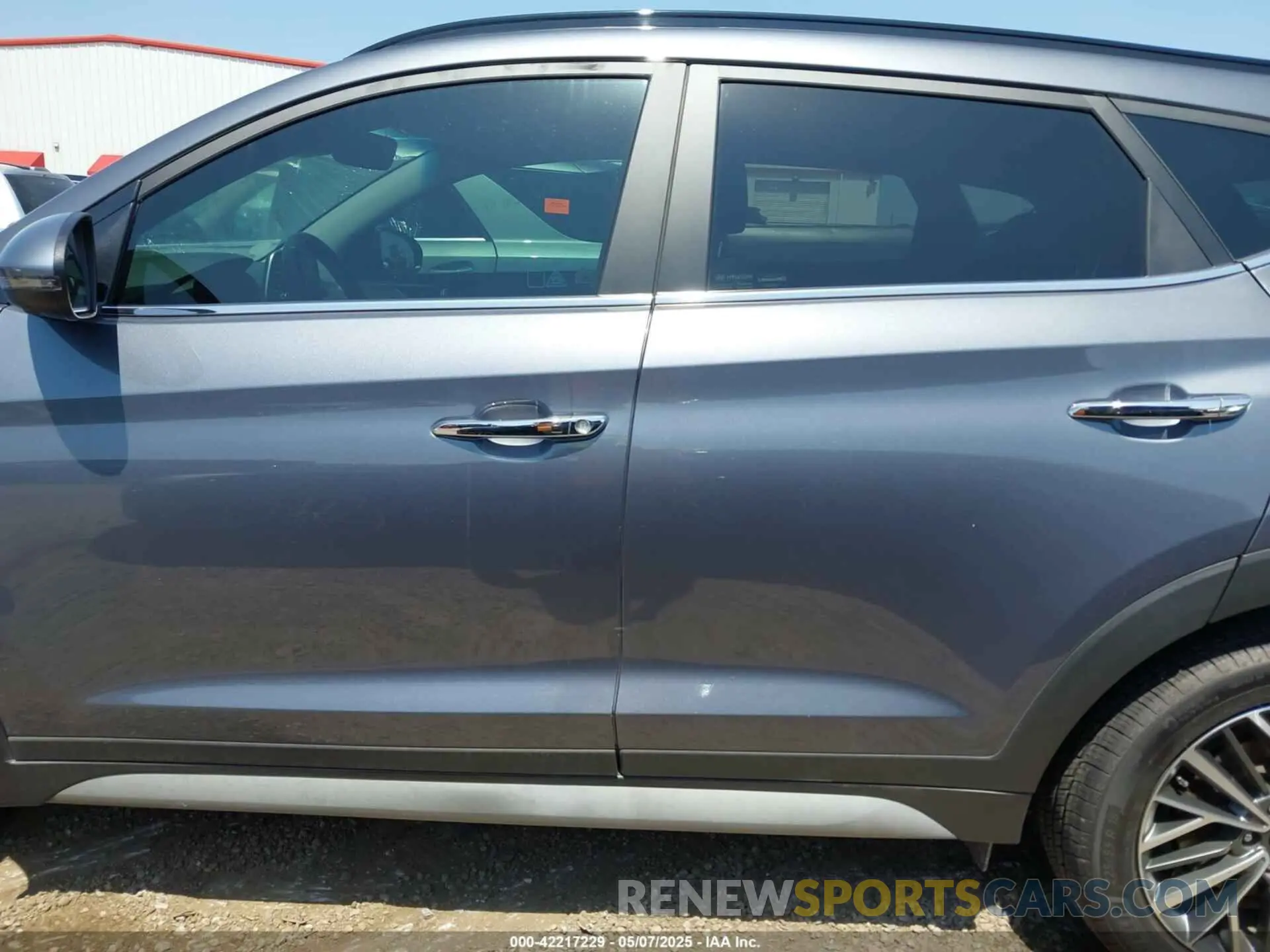 13 Photograph of a damaged car KM8J33AL6MU403920 HYUNDAI TUCSON 2021