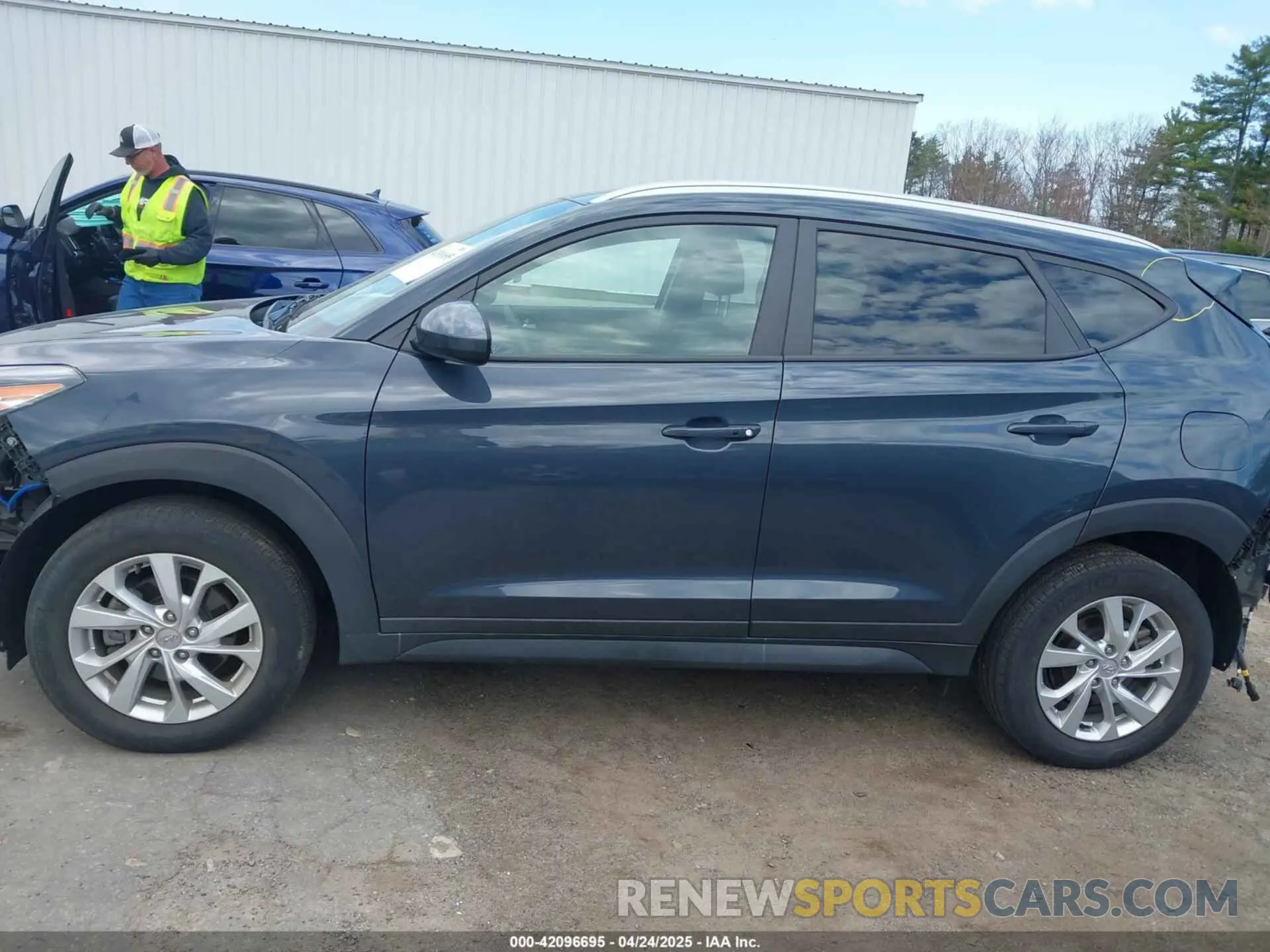 14 Photograph of a damaged car KM8J3CA41MU367997 HYUNDAI TUCSON 2021