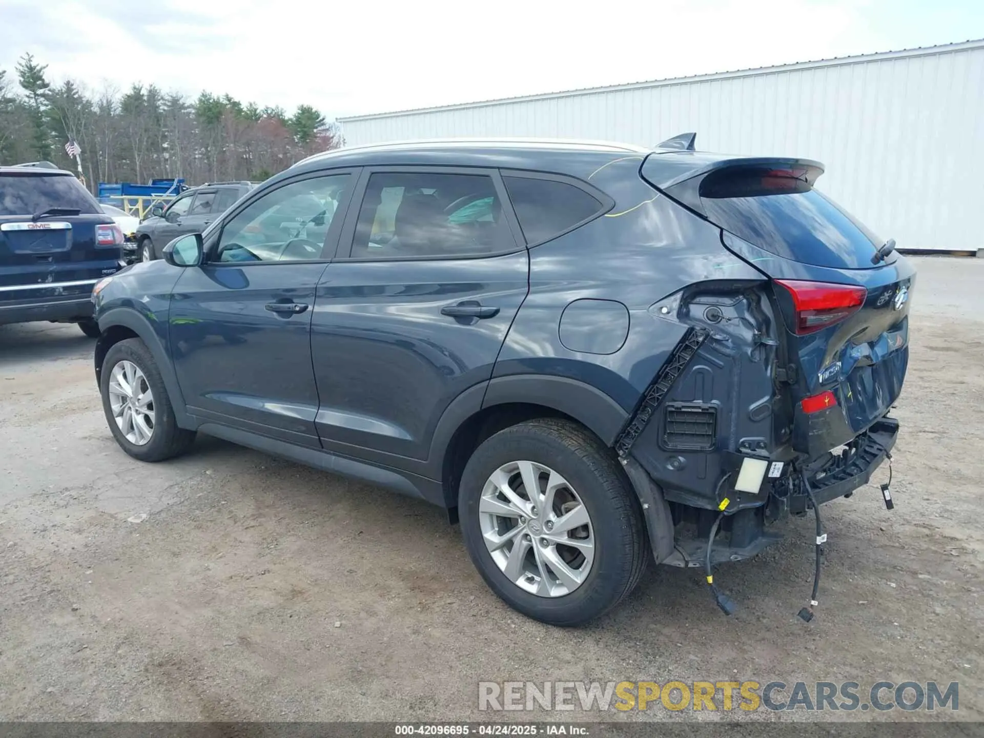 3 Photograph of a damaged car KM8J3CA41MU367997 HYUNDAI TUCSON 2021