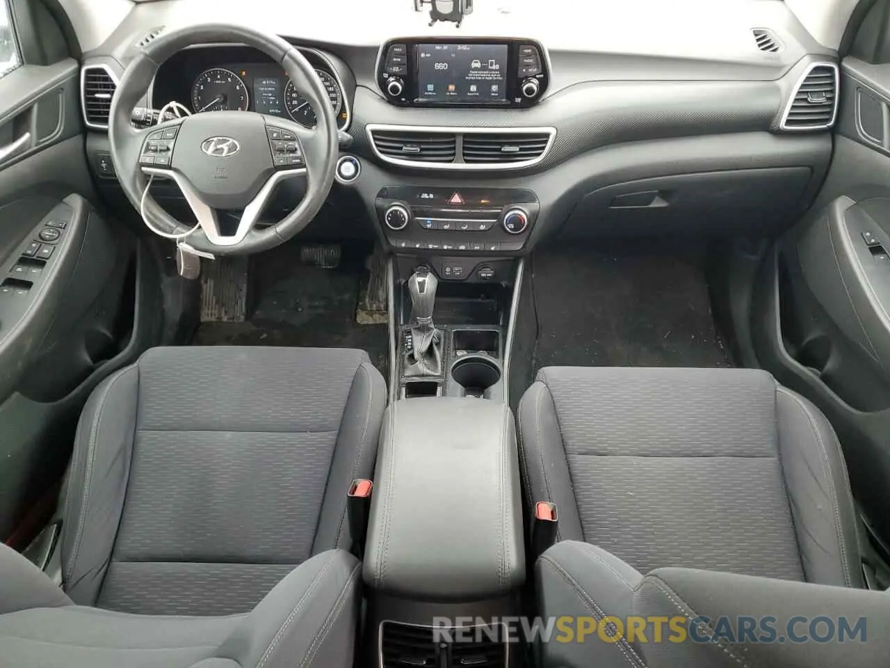 8 Photograph of a damaged car KM8J3CA46MU333621 HYUNDAI TUCSON 2021