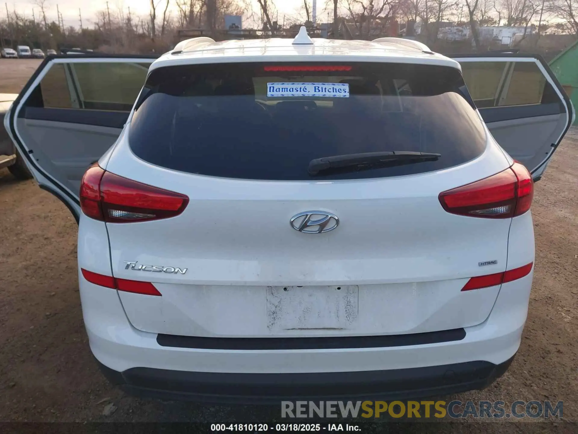 16 Photograph of a damaged car KM8J3CA46MU387064 HYUNDAI TUCSON 2021