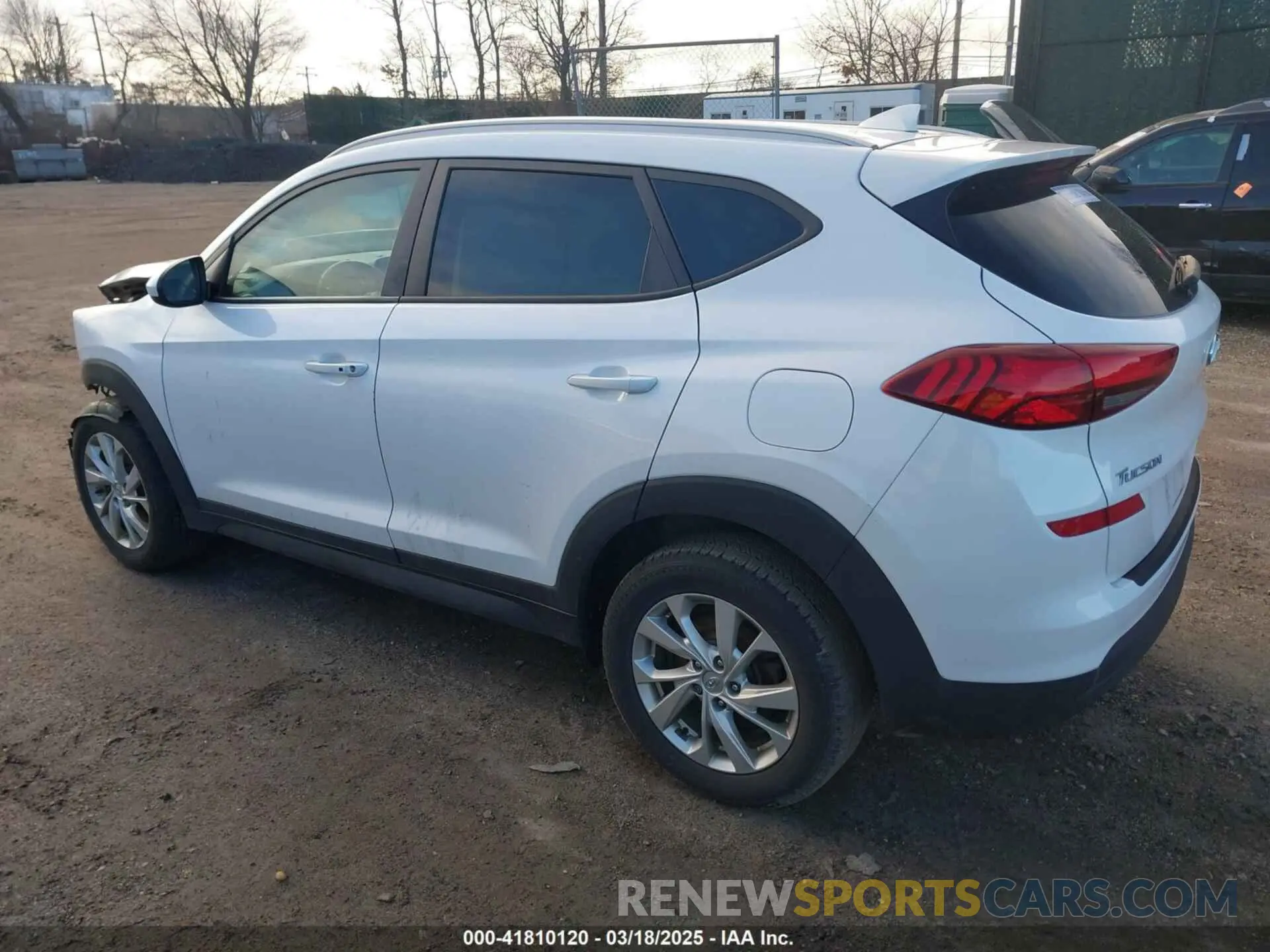 3 Photograph of a damaged car KM8J3CA46MU387064 HYUNDAI TUCSON 2021