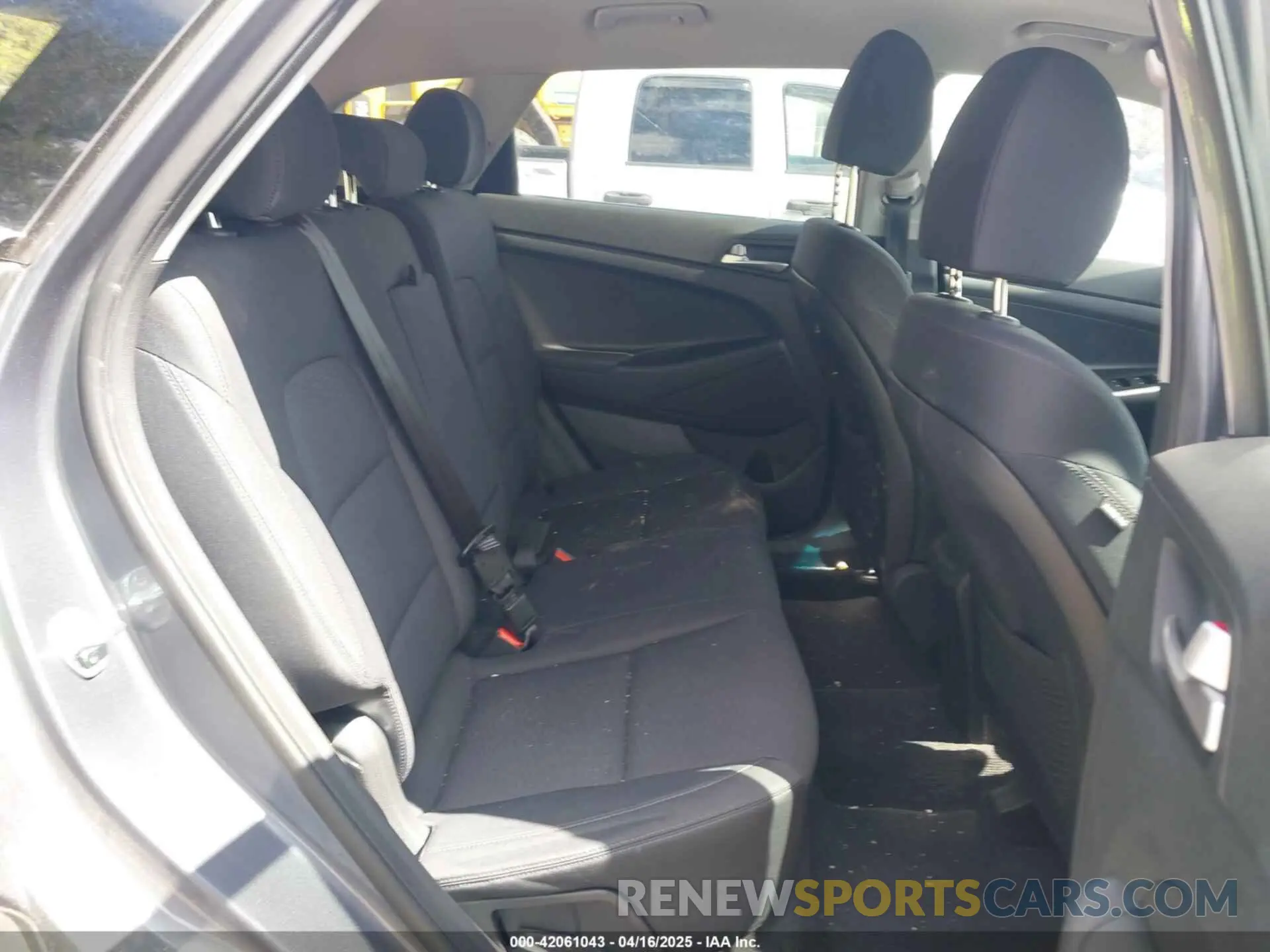 8 Photograph of a damaged car KM8J3CA48MU286818 HYUNDAI TUCSON 2021