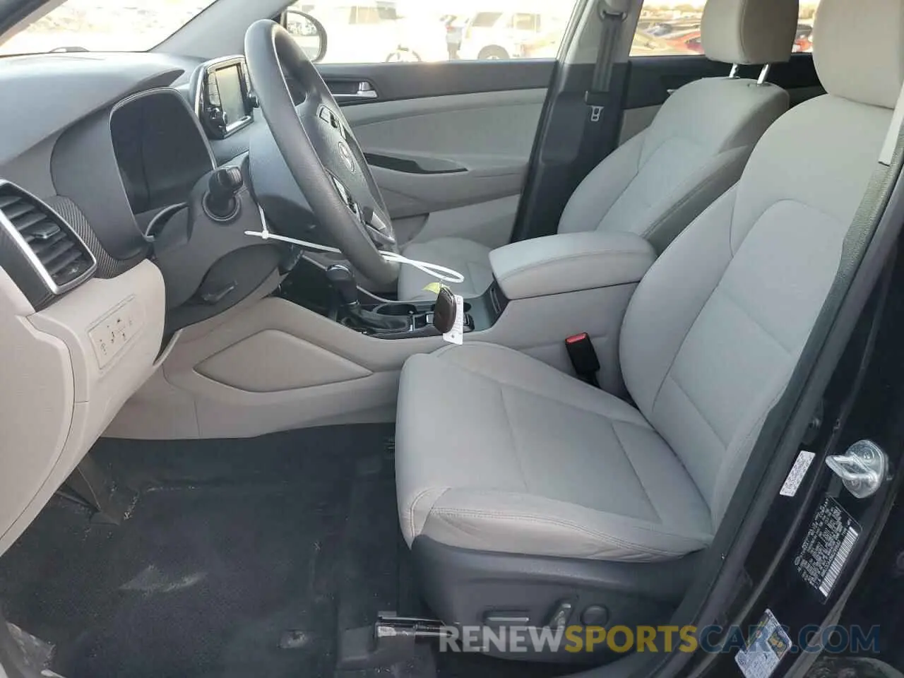 7 Photograph of a damaged car KM8J3CA48MU299682 HYUNDAI TUCSON 2021